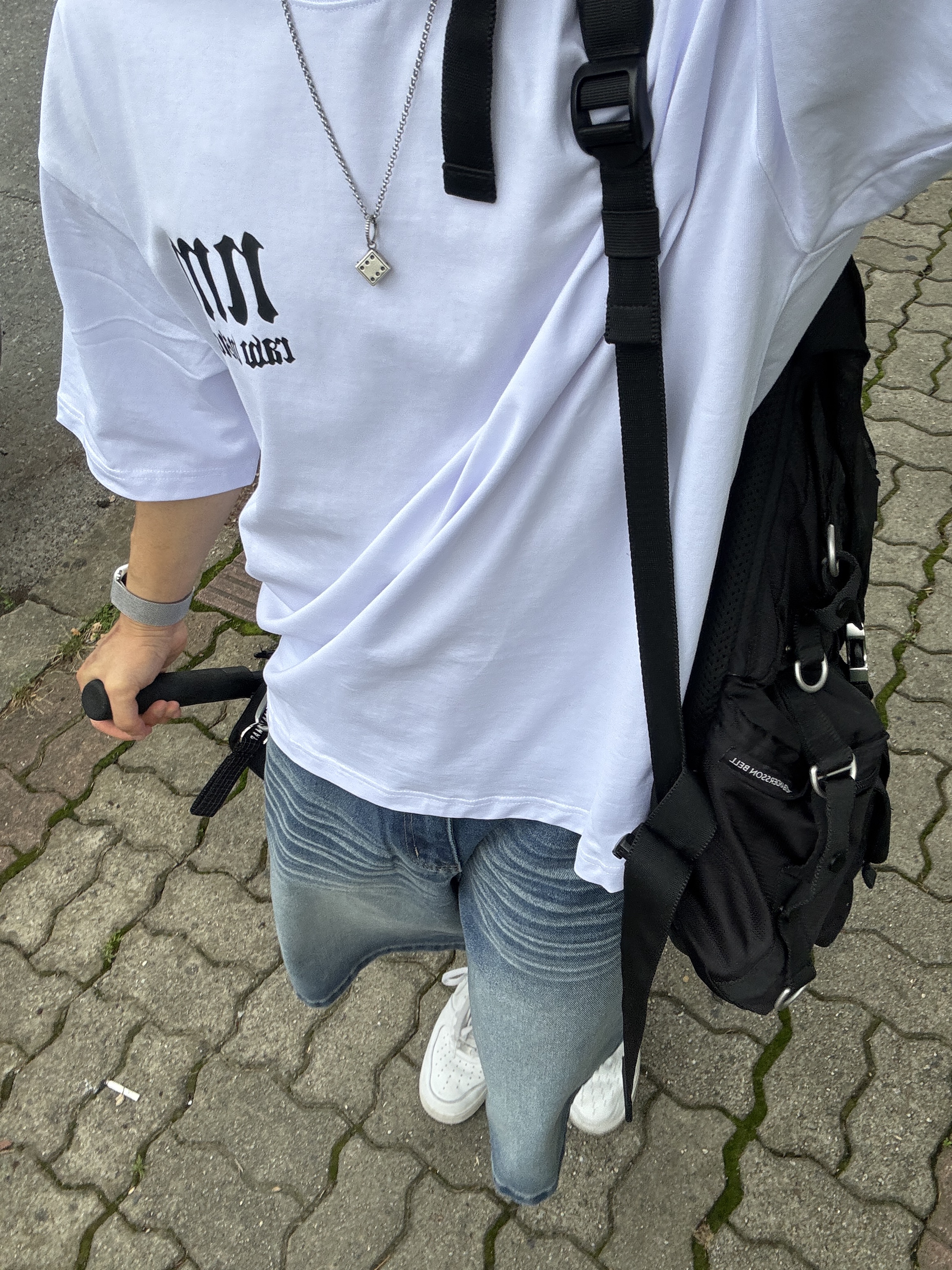[프리오더] Polyteru 925 Silver Pendant Dice, NOMANUAL R.V Arch Logo T-Shirt White 착용 스타일