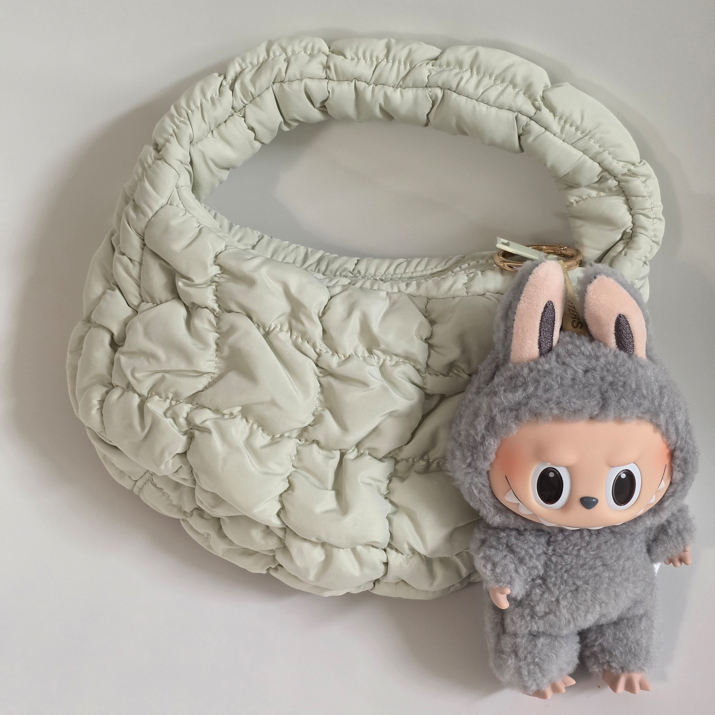 COS Quilted Micro Bag Light Green, Pop Mart Labubu The Monsters Labubu Tasty Macarons Series Sesame Bean Keyring (Opened Case) 착용 스타일
