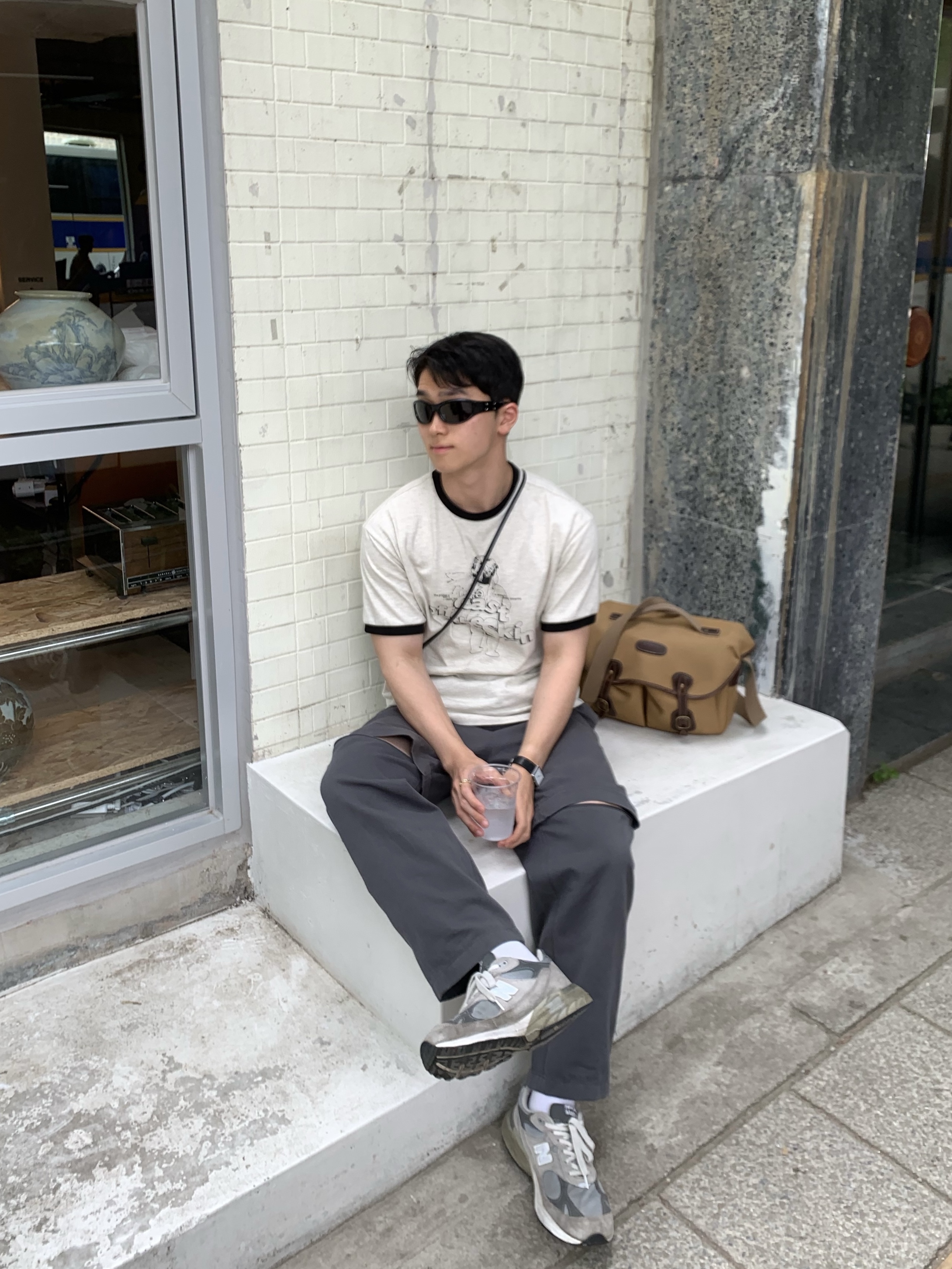 [KREAM 단독] Millo Archive Fray Baby Angel T-Shirts Oatmeal Gray 착용 스타일 - 4