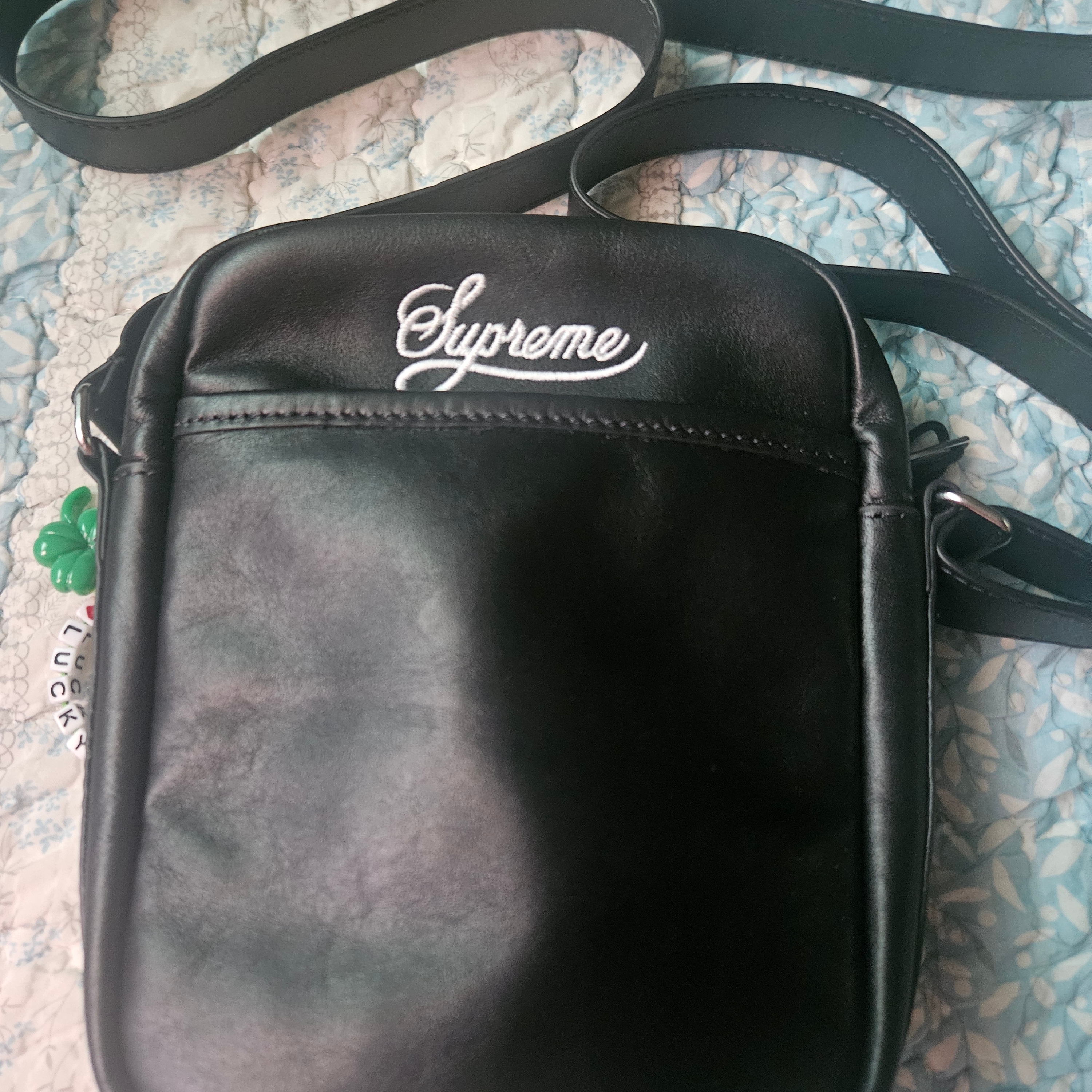 Supreme x Nike Leather Shoulder Bag Black - 25SS 착용 스타일 - 1