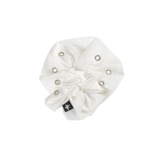 VAK252HB002WH [KREAM 단독] Vacant Archive Eyelet Scrunchie White