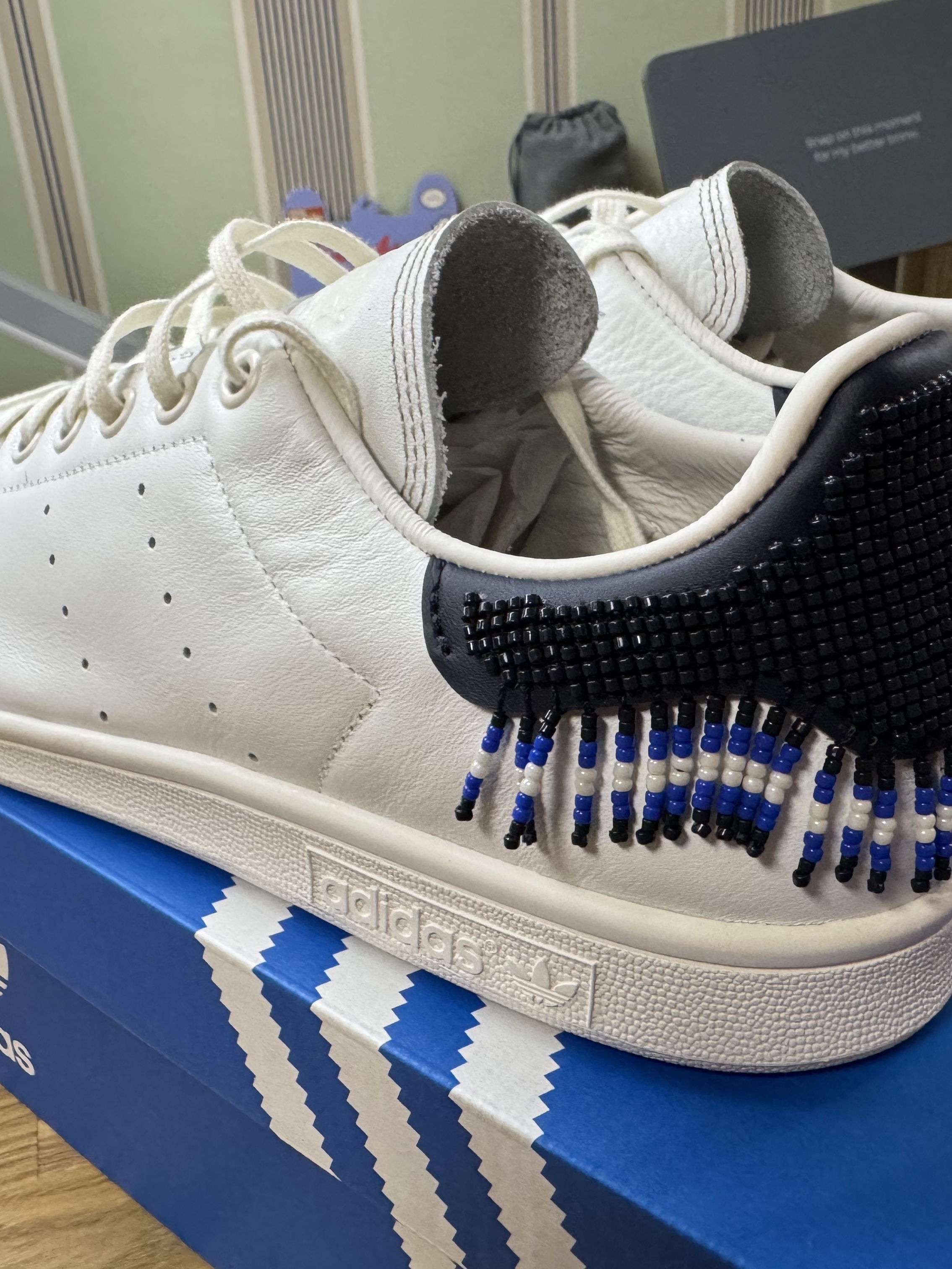 Adidas x Clot Stan Smith Cloud White Night Navy 착용 스타일 - 2