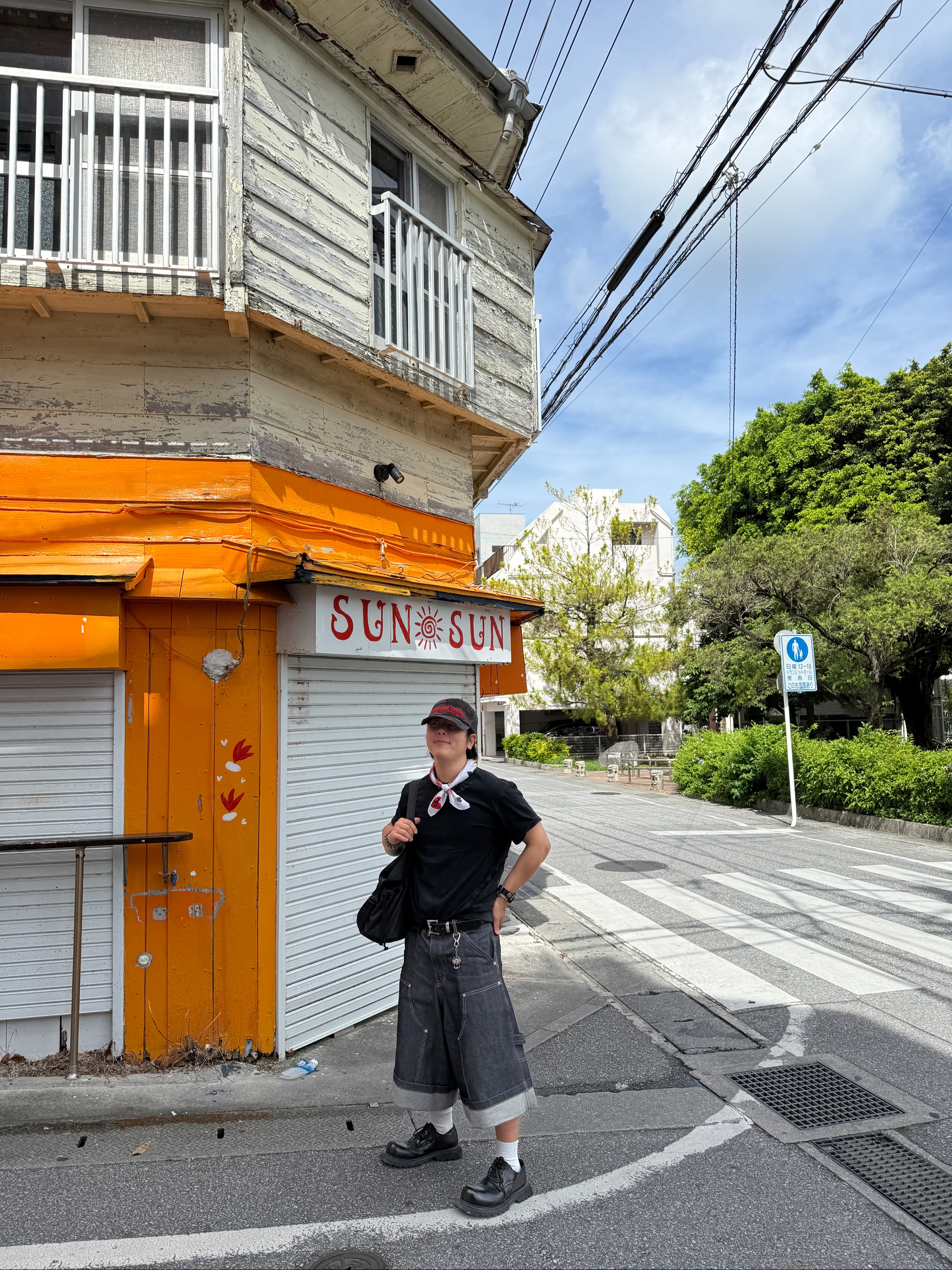 GRAILZ x KOIN SEOUL Carpenter Bermuda Denim Pants Indigo, ETCE New Vision Camo Cap Night Jungle 착용 스타일 - 4