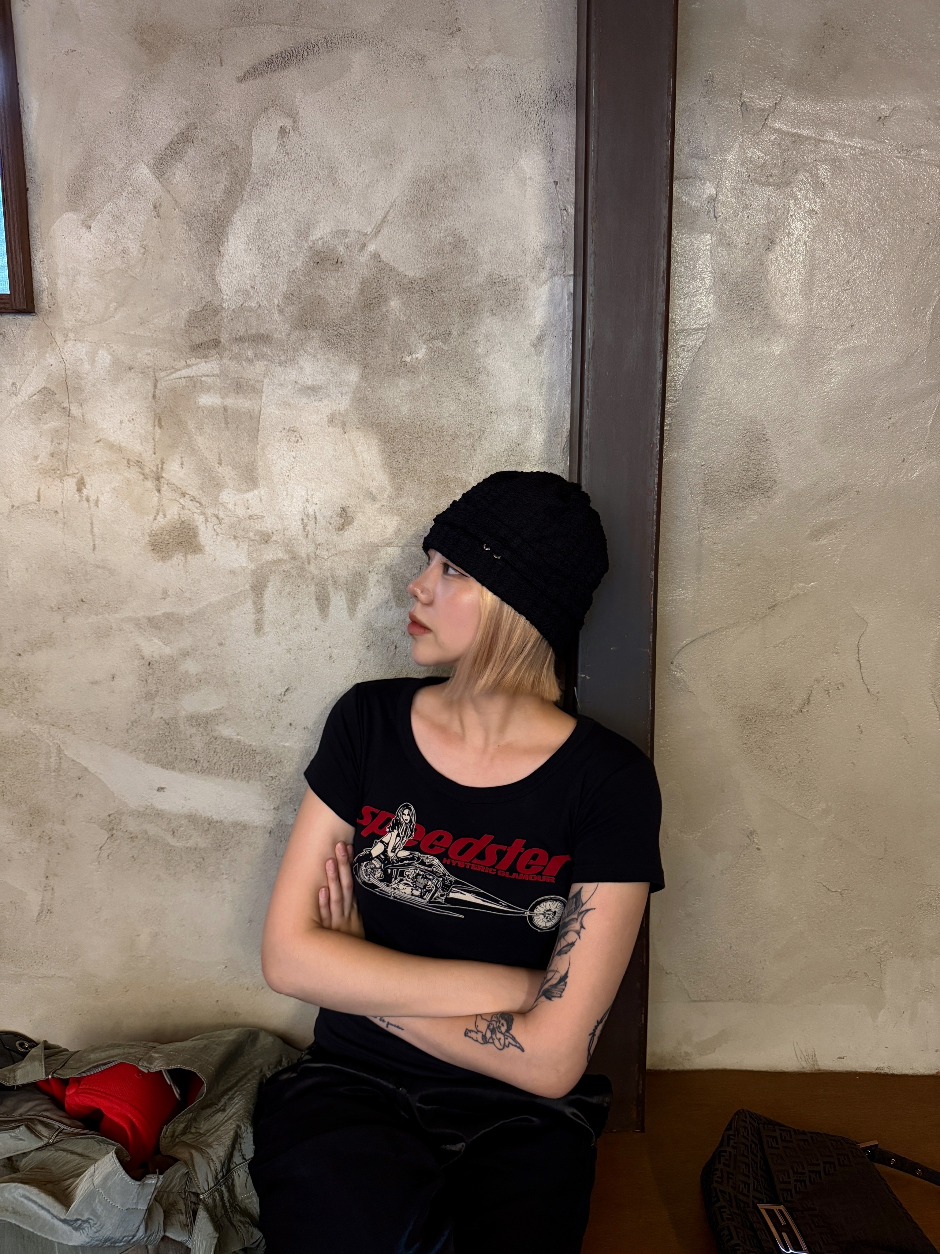 (W) Hysteric Glamour Speedster Chibi T-Shirt Black 착용 스타일 - 1