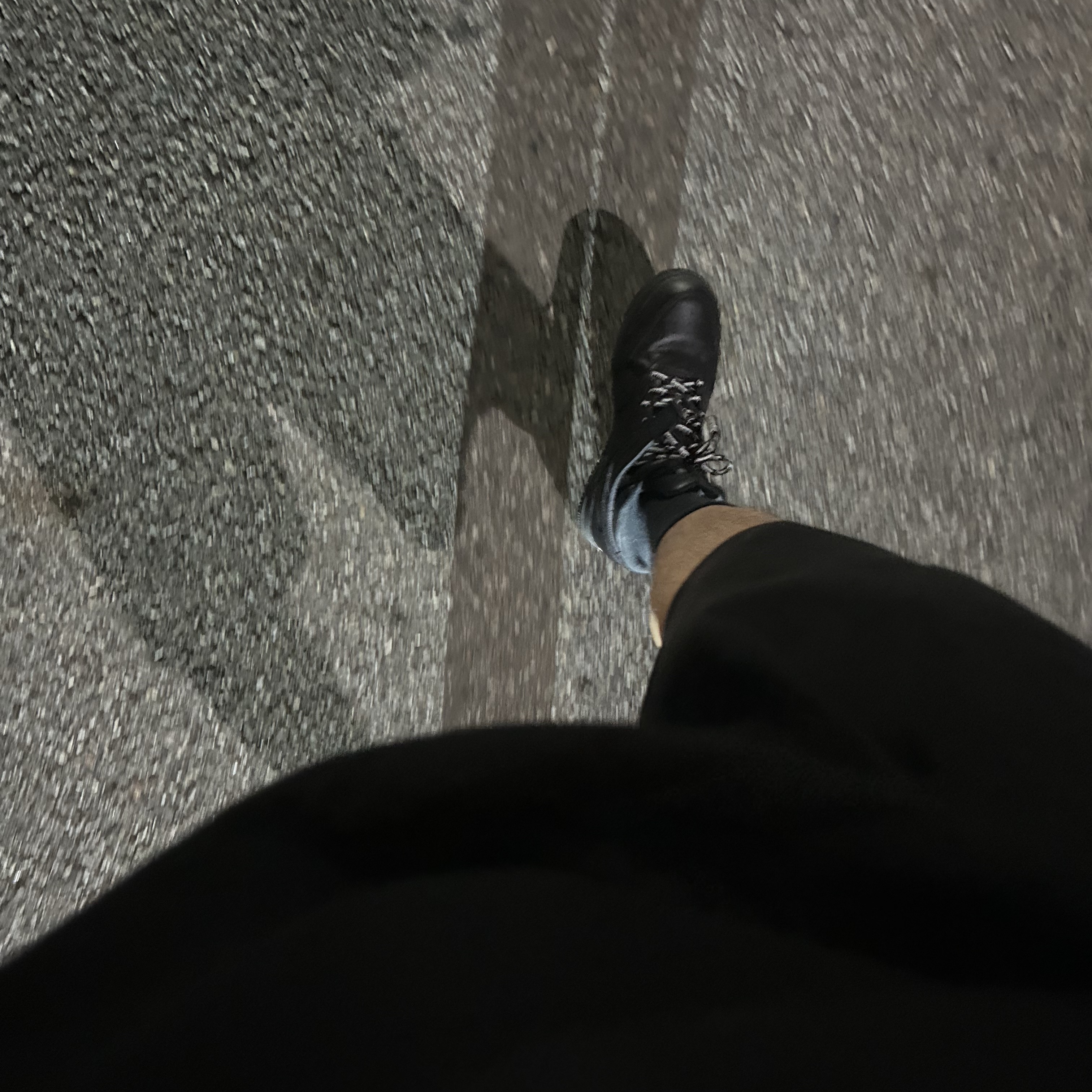 Essentials Jersey Long Sleeve T-Shirt Black - 24FW, Nike x Supreme Air Force 1 Mid Black 착용 스타일 - 2