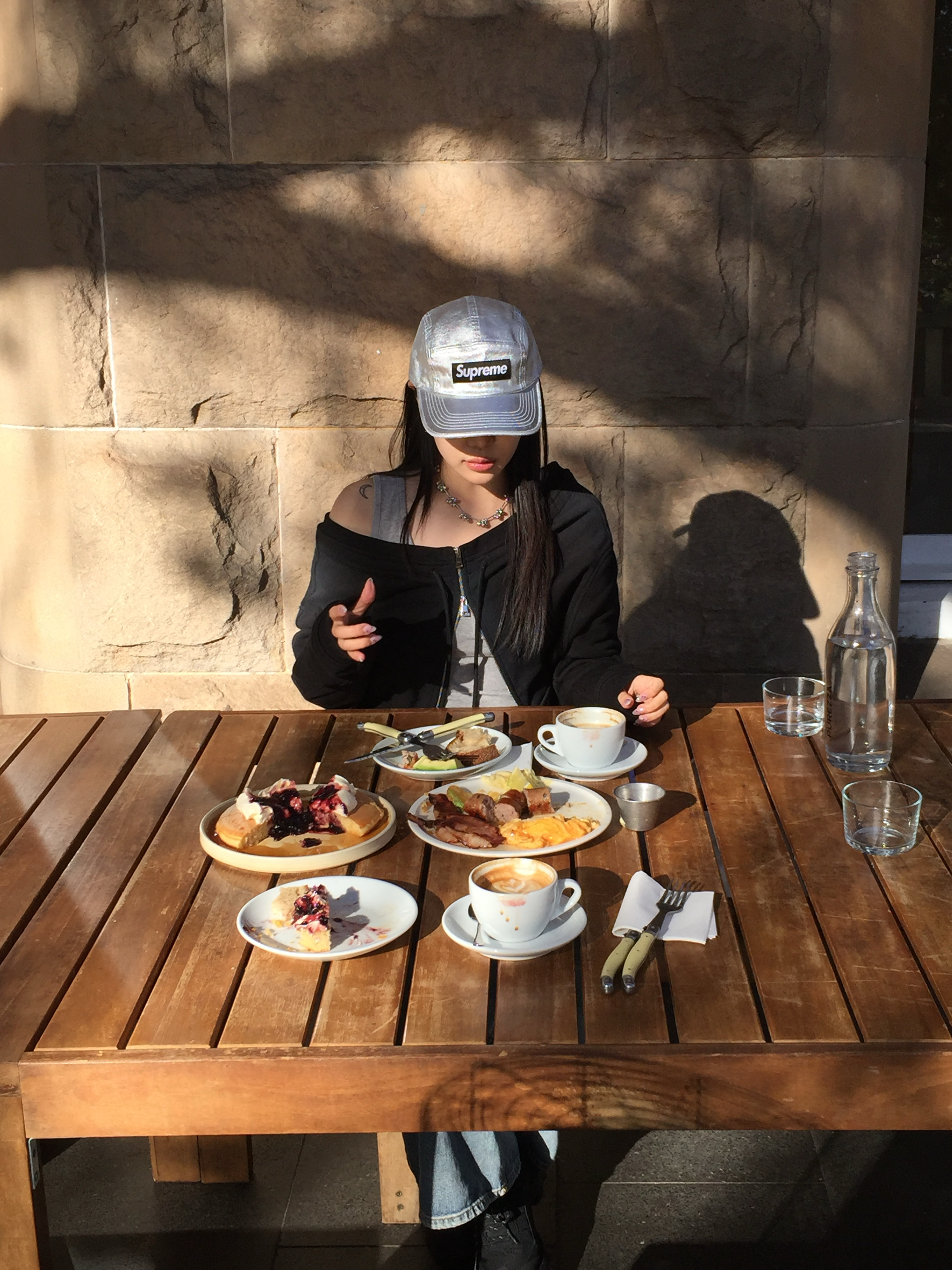 Supreme Washed Chino Twill Camp Cap Silver - 25SS 착용 스타일 - 1