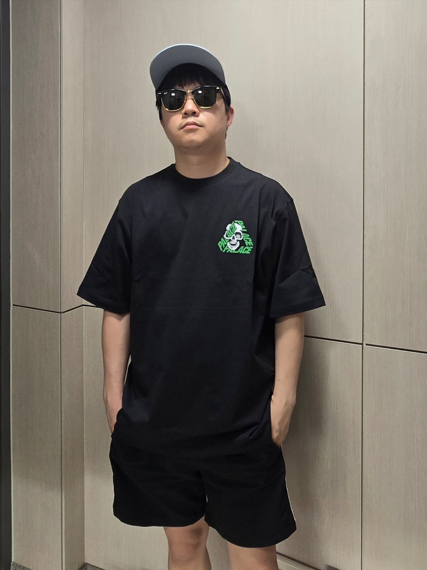 Palace P3 Skull T-Shirt Black - 25SS 착용 스타일 - 1
