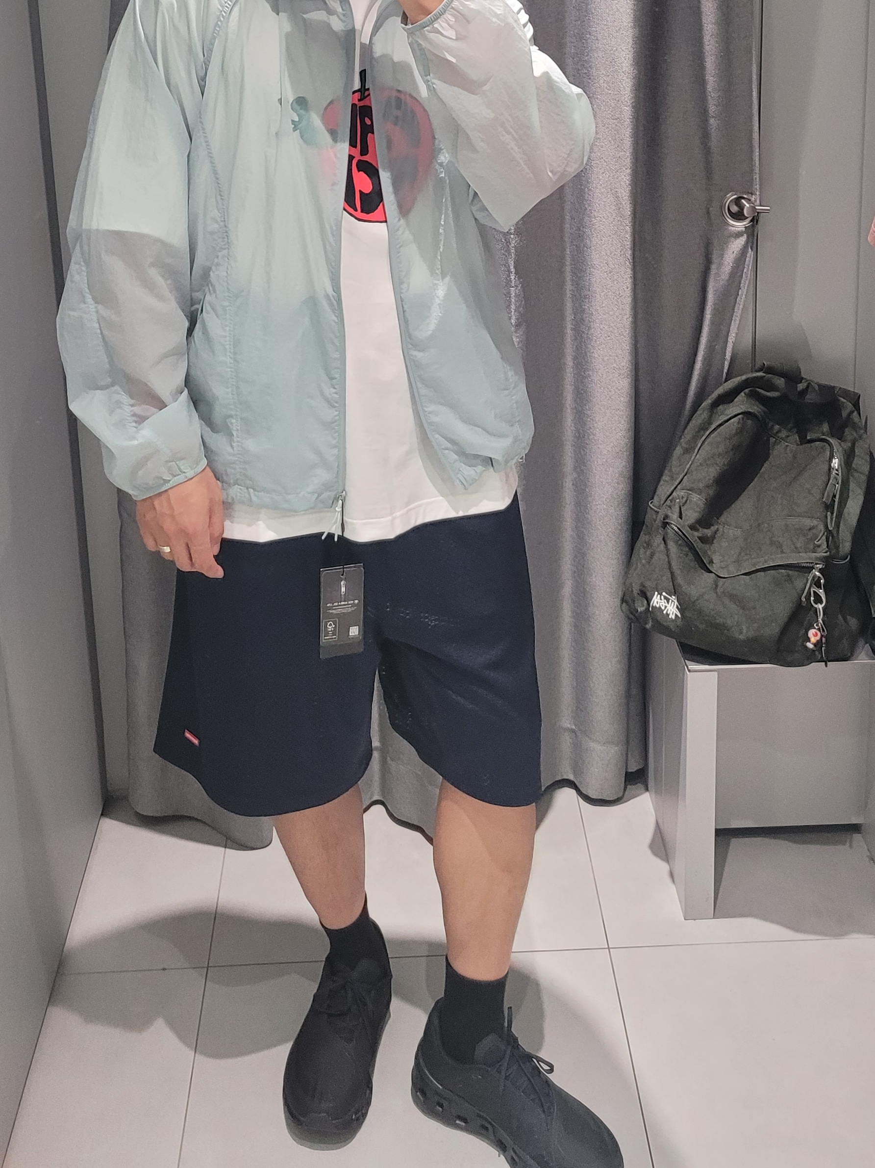 Supreme Small Box Baggy Mesh Shorts Navy, Palace Bad Apple T-Shirt White - 25SS 착용 스타일 - 2