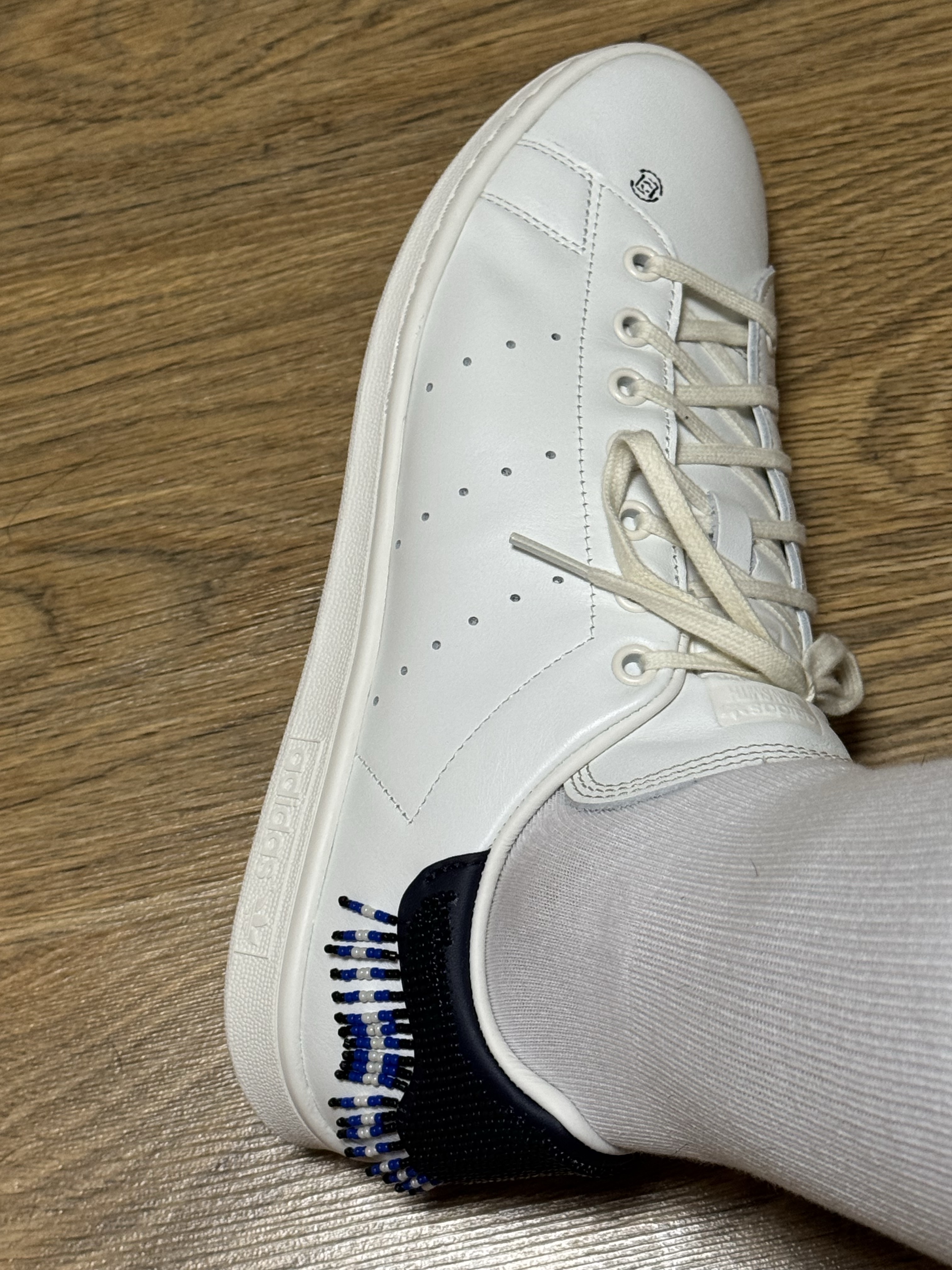 Adidas x Clot Stan Smith Cloud White Night Navy 착용 스타일 - 5