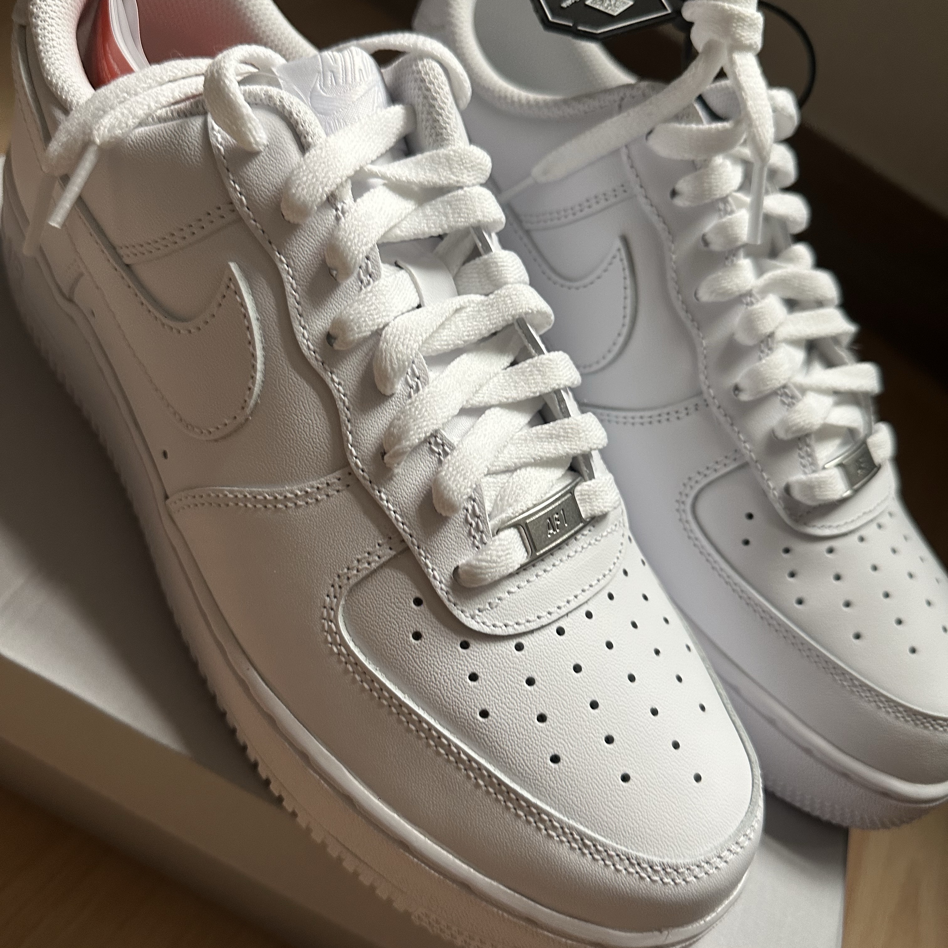 Nike Air Force 1 '07 Low White 착용 스타일