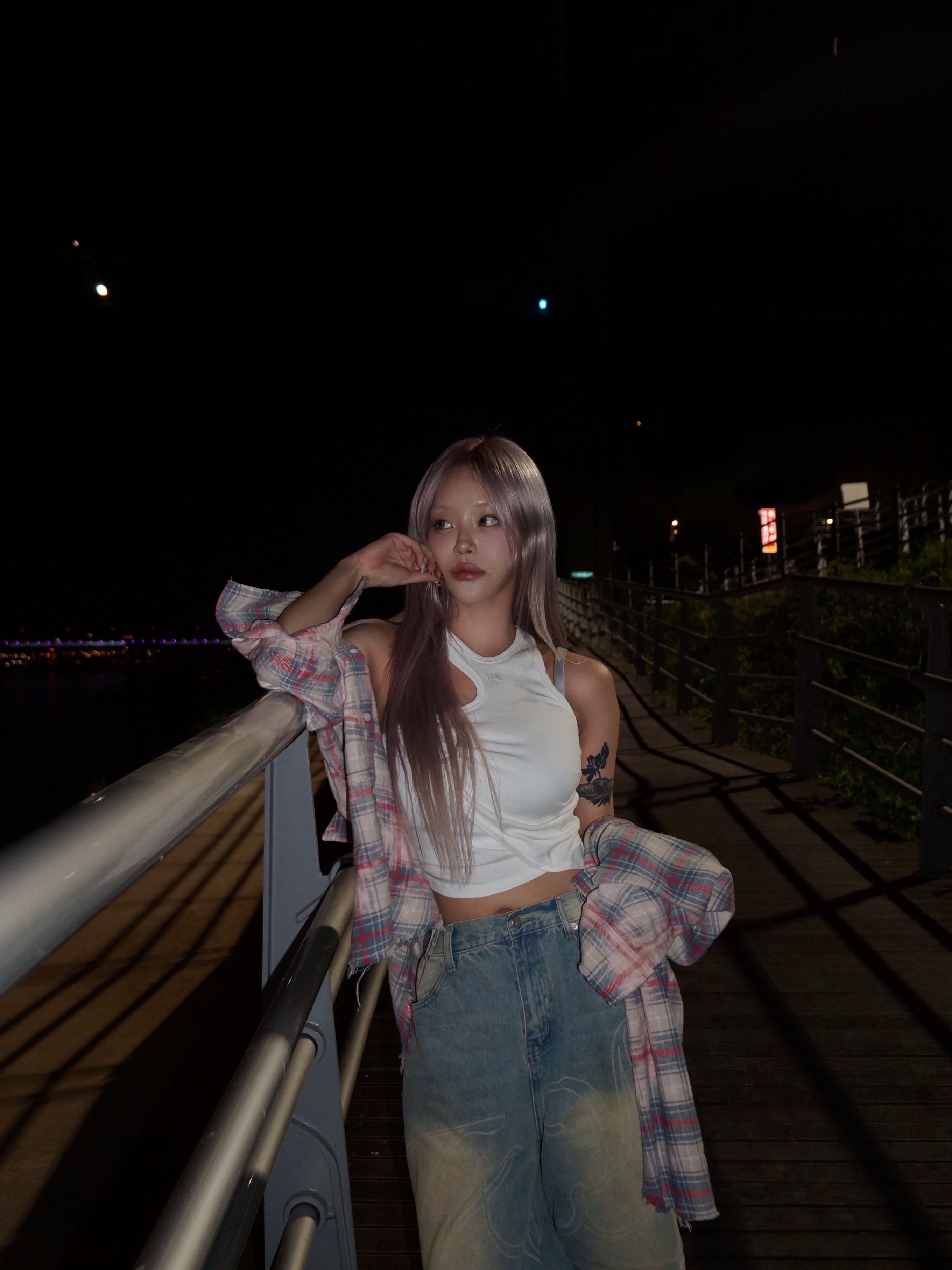 GRAILZ Bleached Plaid Shirts Pink, (W) Nike Shox R4 Black 착용 스타일 - 5