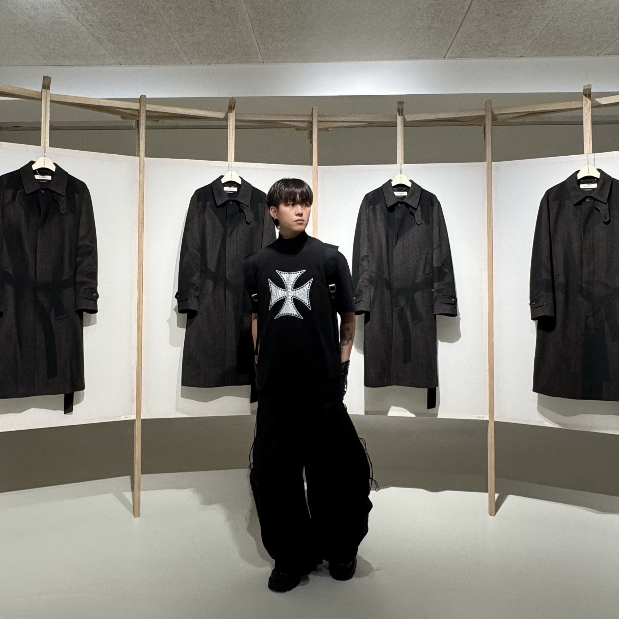 Thug Club Chopper Icon T-Shirt Black 착용 스타일