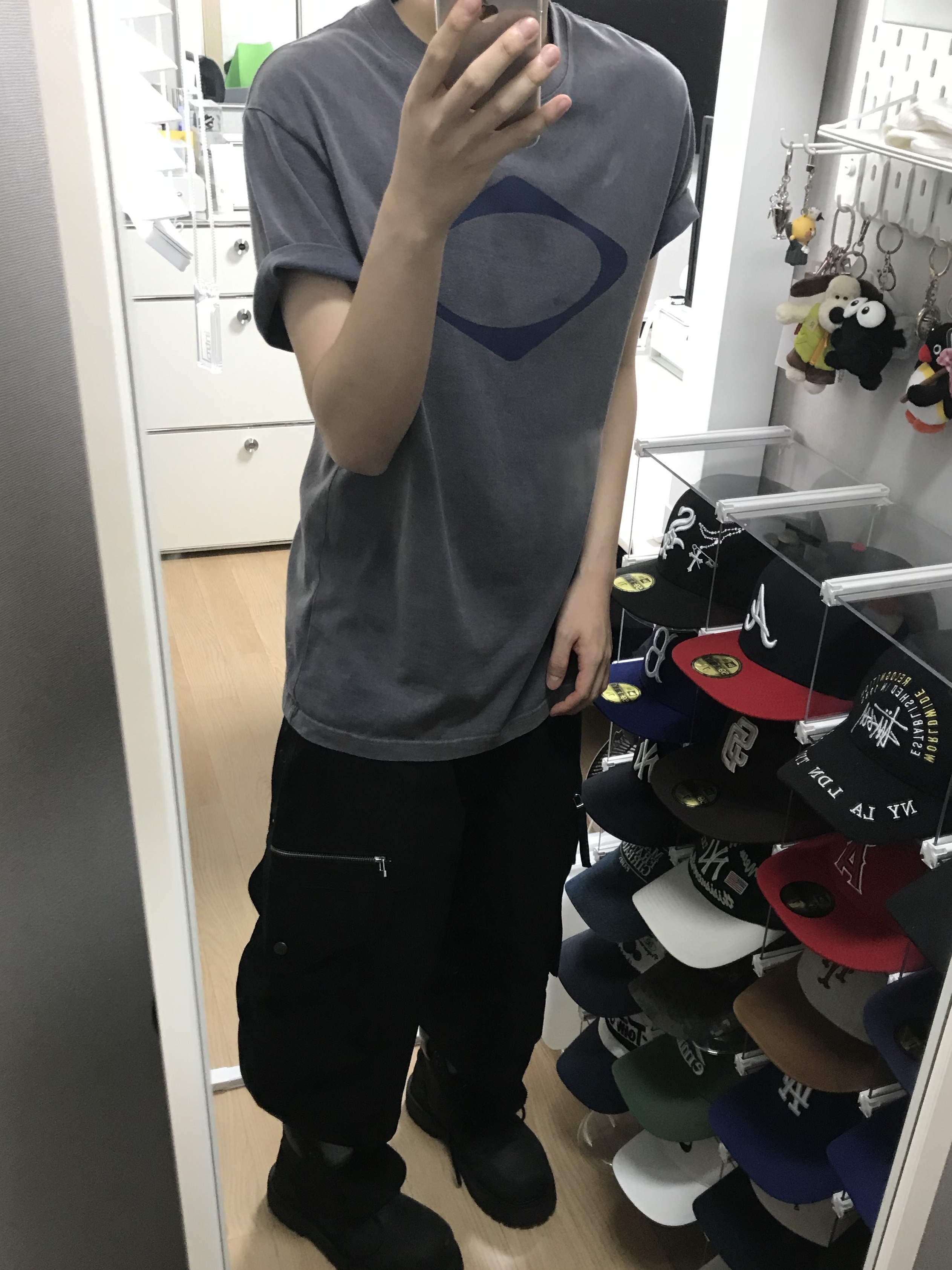 LOSTGARDEN Route Black, Mischief Rhombus Washed Basic T-Shirt Bleached Navy 착용 스타일 - 2
