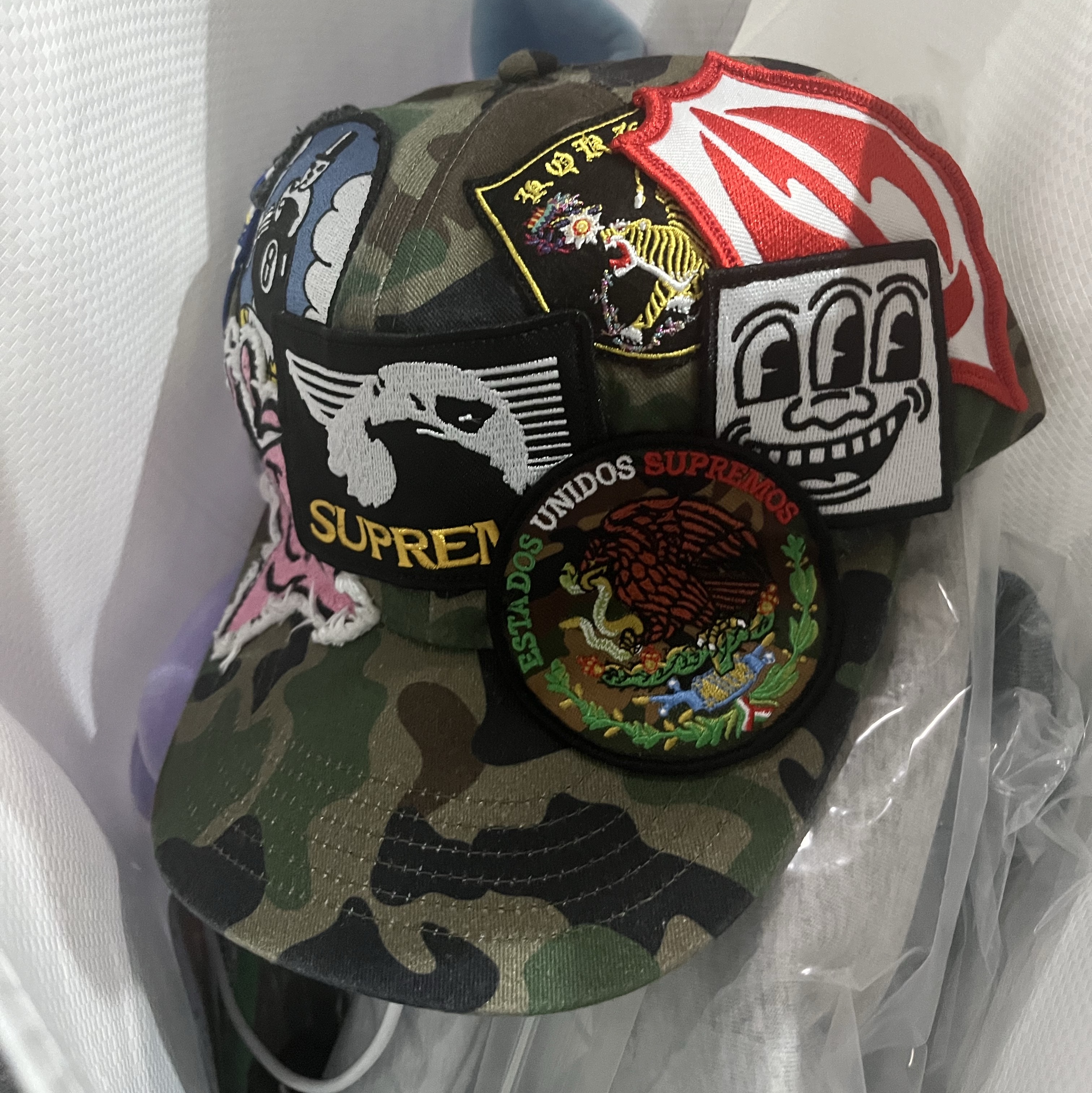 Supreme Patches 6-Panel Olive Camo - 25SS 착용 스타일