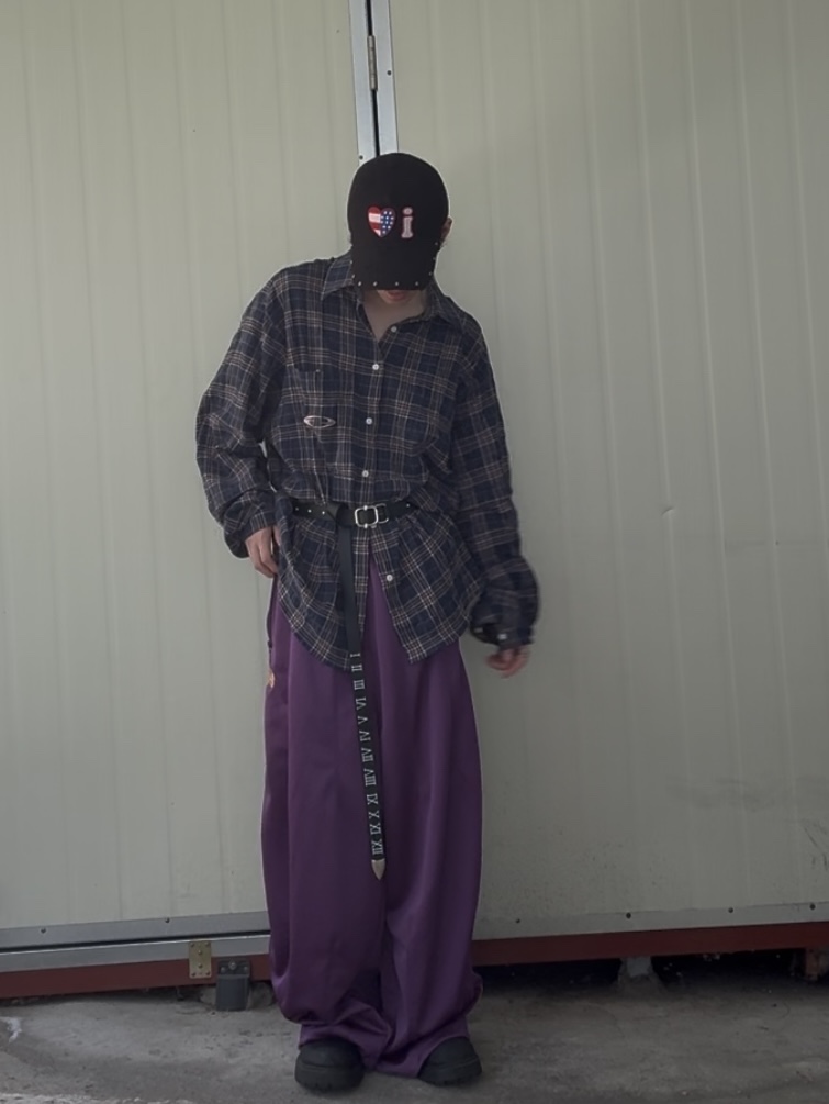Needles H.D. Track Pants Poly Smooth Purple 착용 스타일 - 2