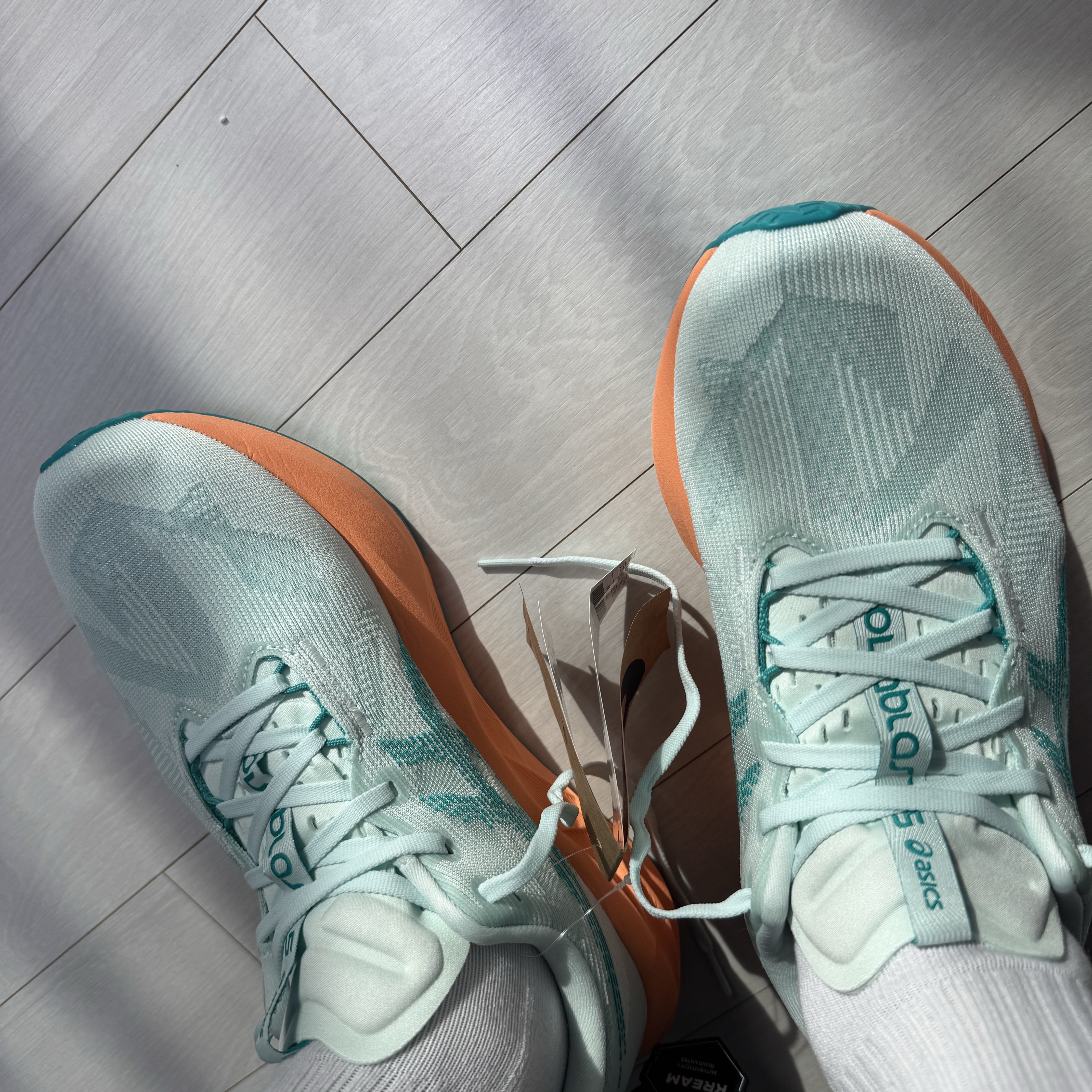 Asics Novablast 5 Soothing Sea Wave Teal 착용 스타일