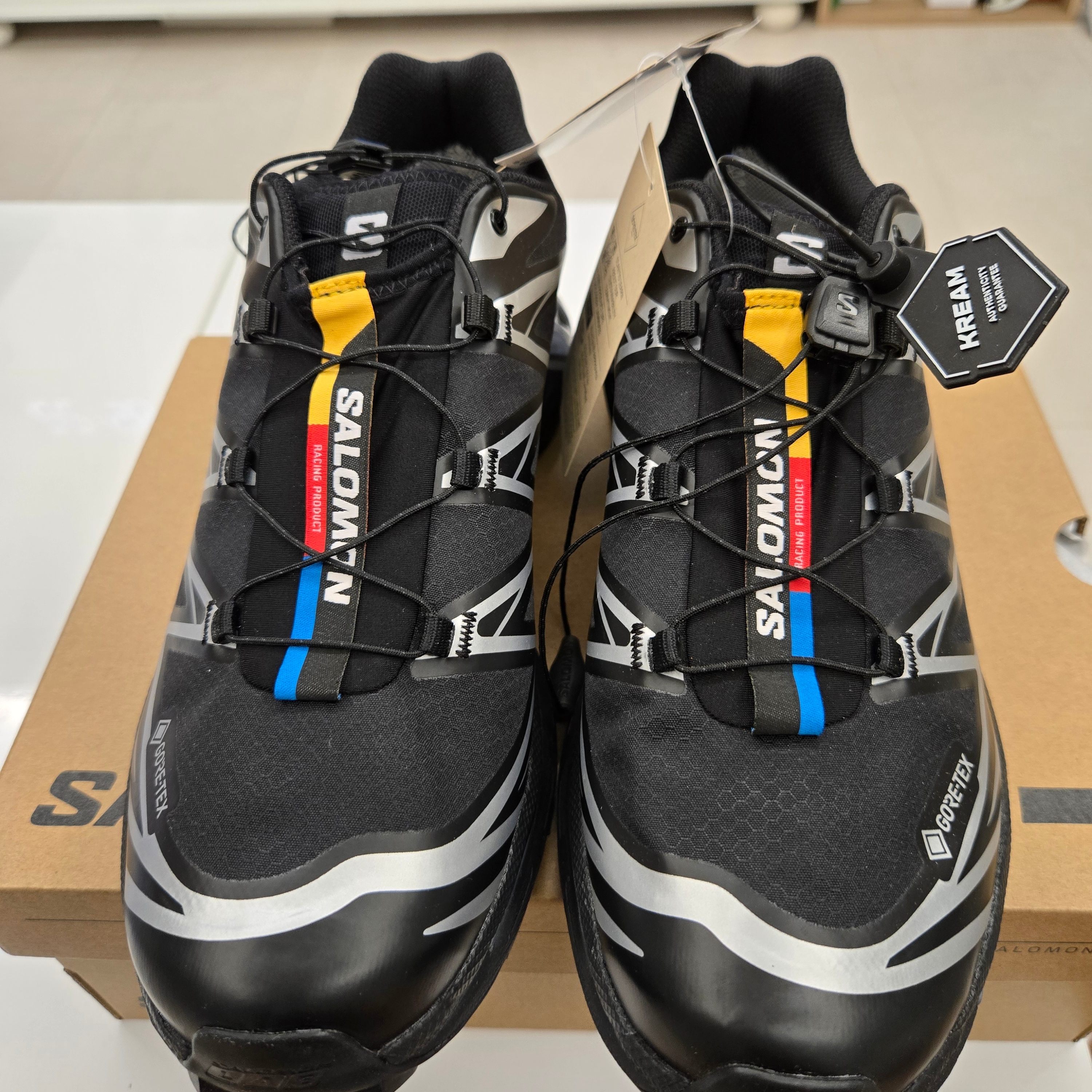 Salomon XT-6 GTX Black Silver 착용 스타일 - 1