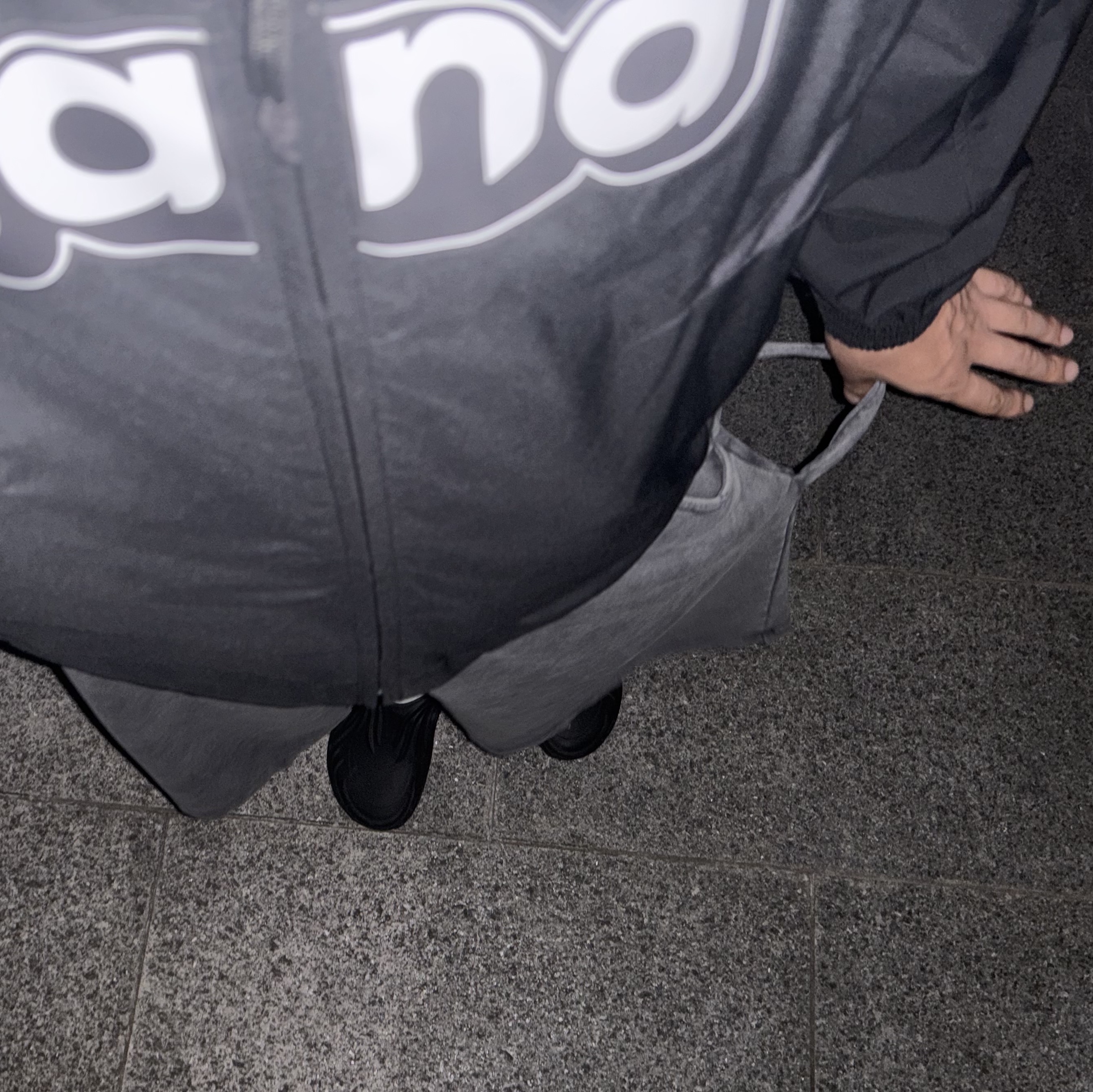 T1 2023 Uniform Worlds Jacket Black 착용 스타일