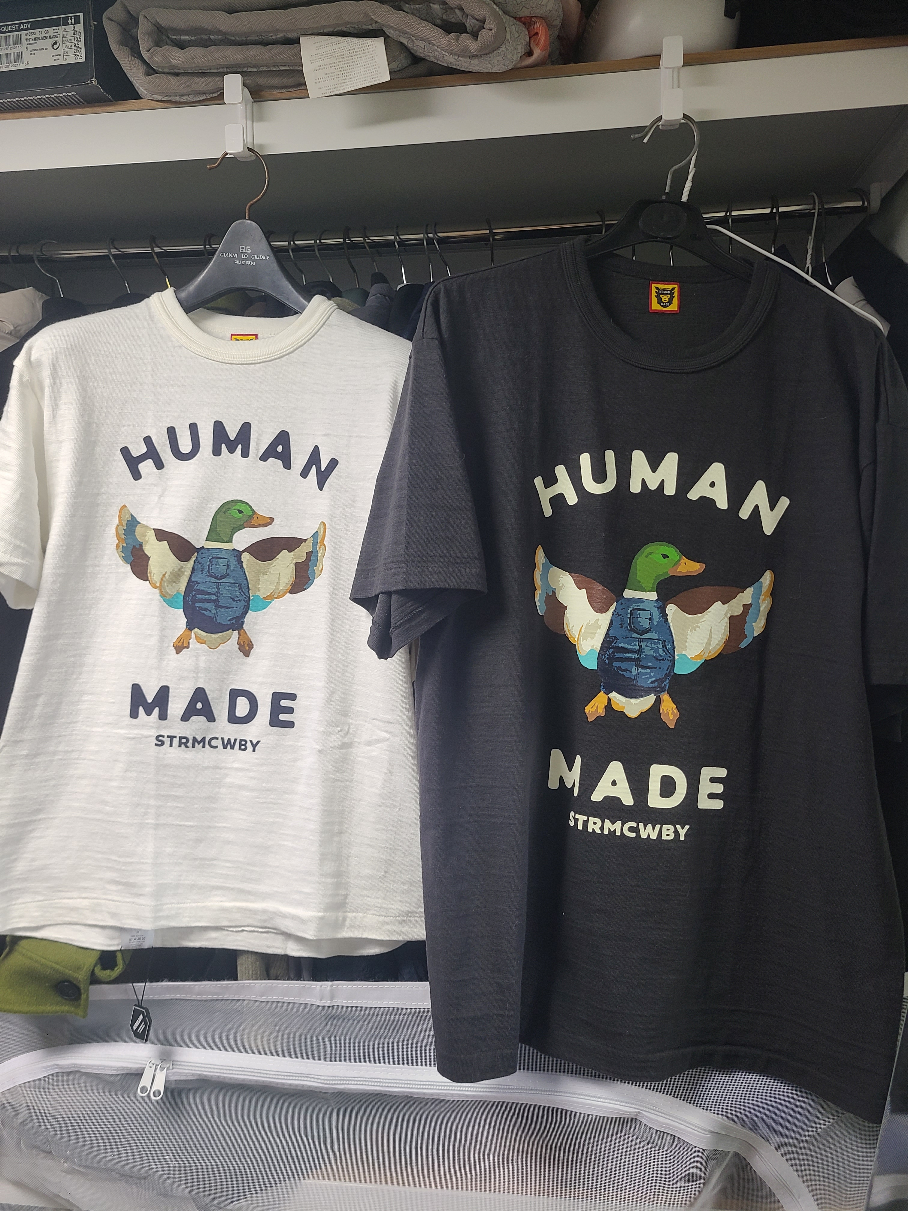Human Made Graphic T-Shirt #13 Black, Play Comme des Garcons x K-Way Full Zip Jacket Navy 착용 스타일 - 4