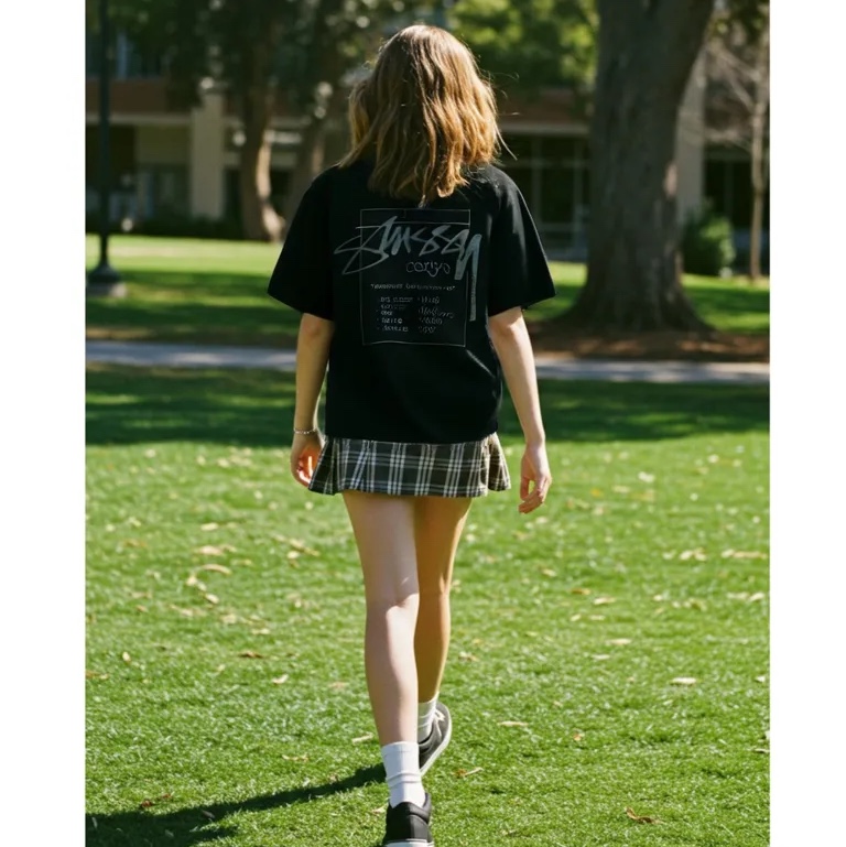 Stussy Modern Age Pigment Dyed T-Shirt Black 착용 스타일