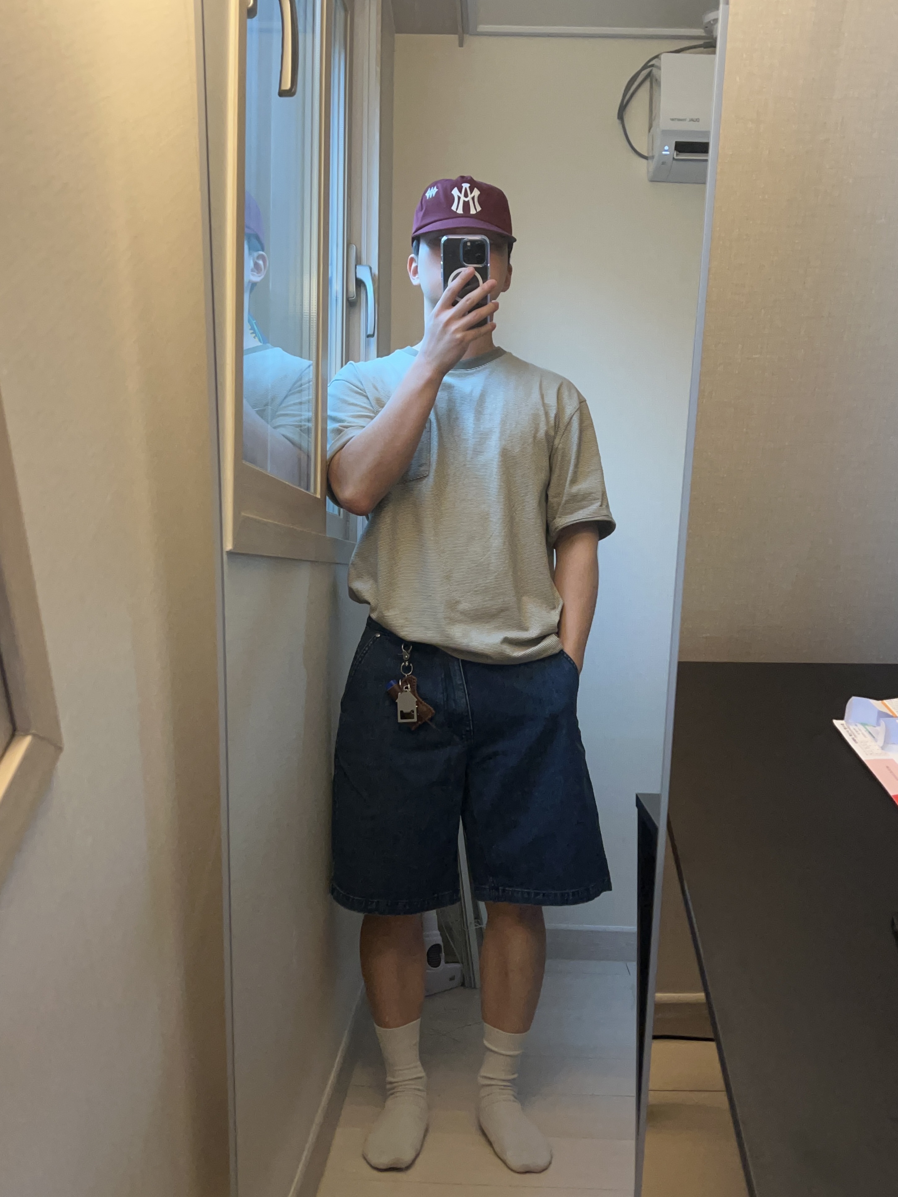 Aftermath Atm Logo Ball Cap Burgundy 착용 스타일