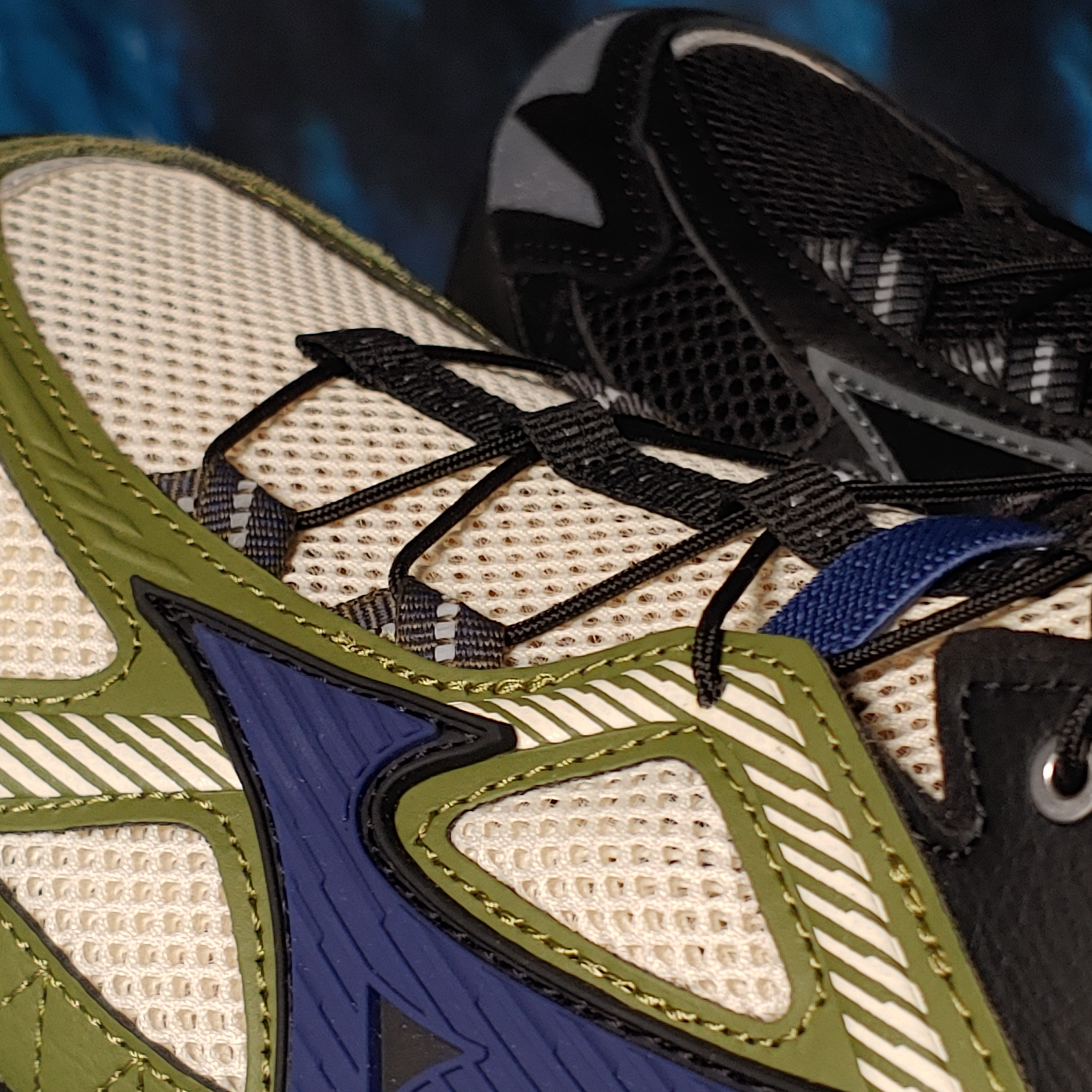 Mizuno Racer Trail SE Black, Mizuno Racer Trail SE Khaki 착용 스타일 - 3