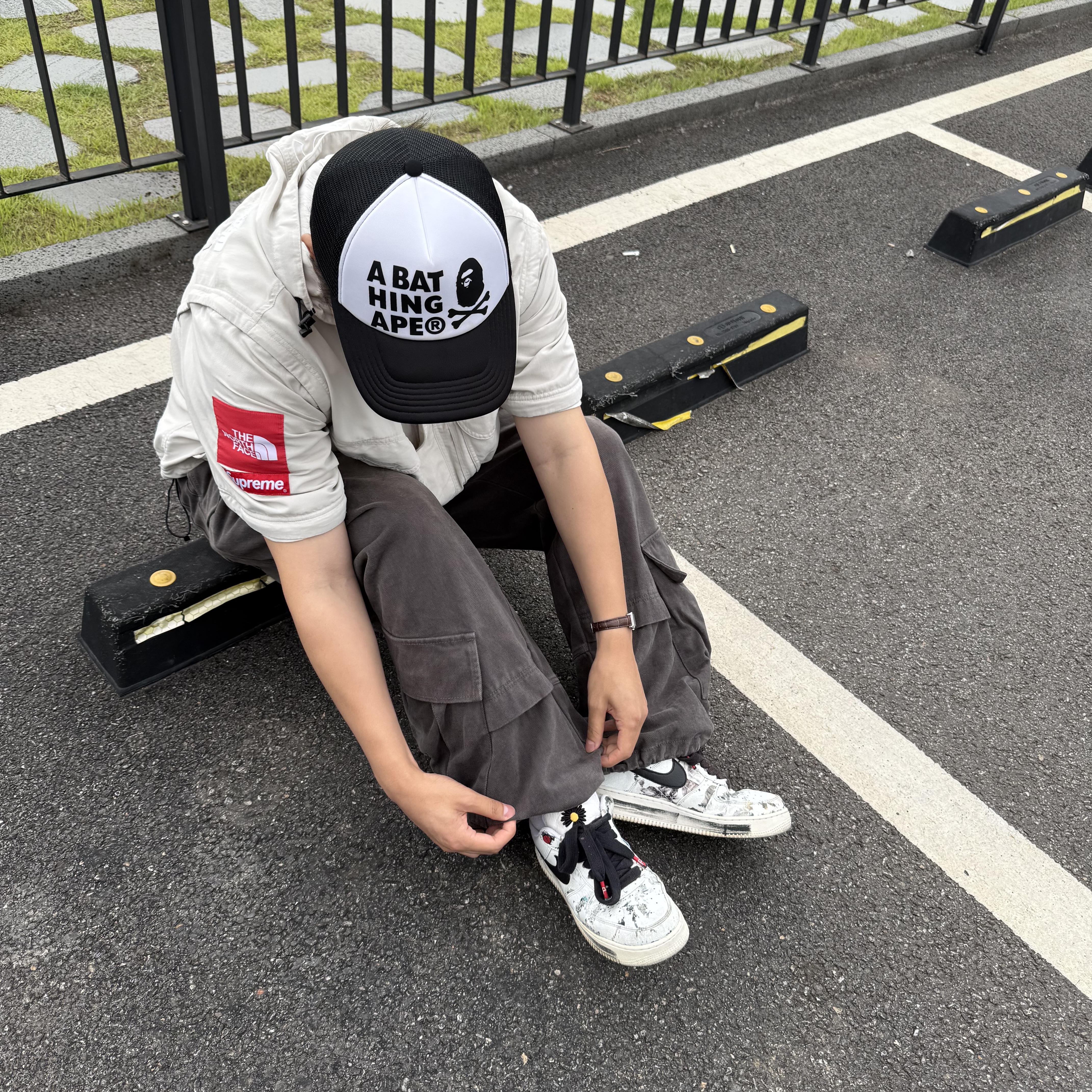 Supreme x The North Face Trekking Convertible Jacket Stone - 22SS, Nike x Peaceminusone Air Force 1 Low Para-Noise 2.0 착용 스타일 - 2