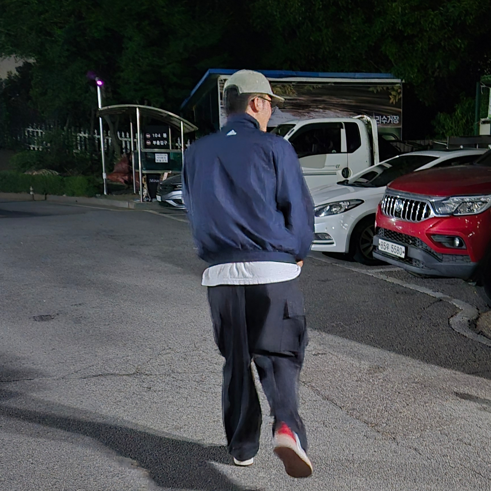 Supreme Denim Camp Cap Olive - 25SS, Jordan 1 Retro Low OG Black Toe 착용 스타일