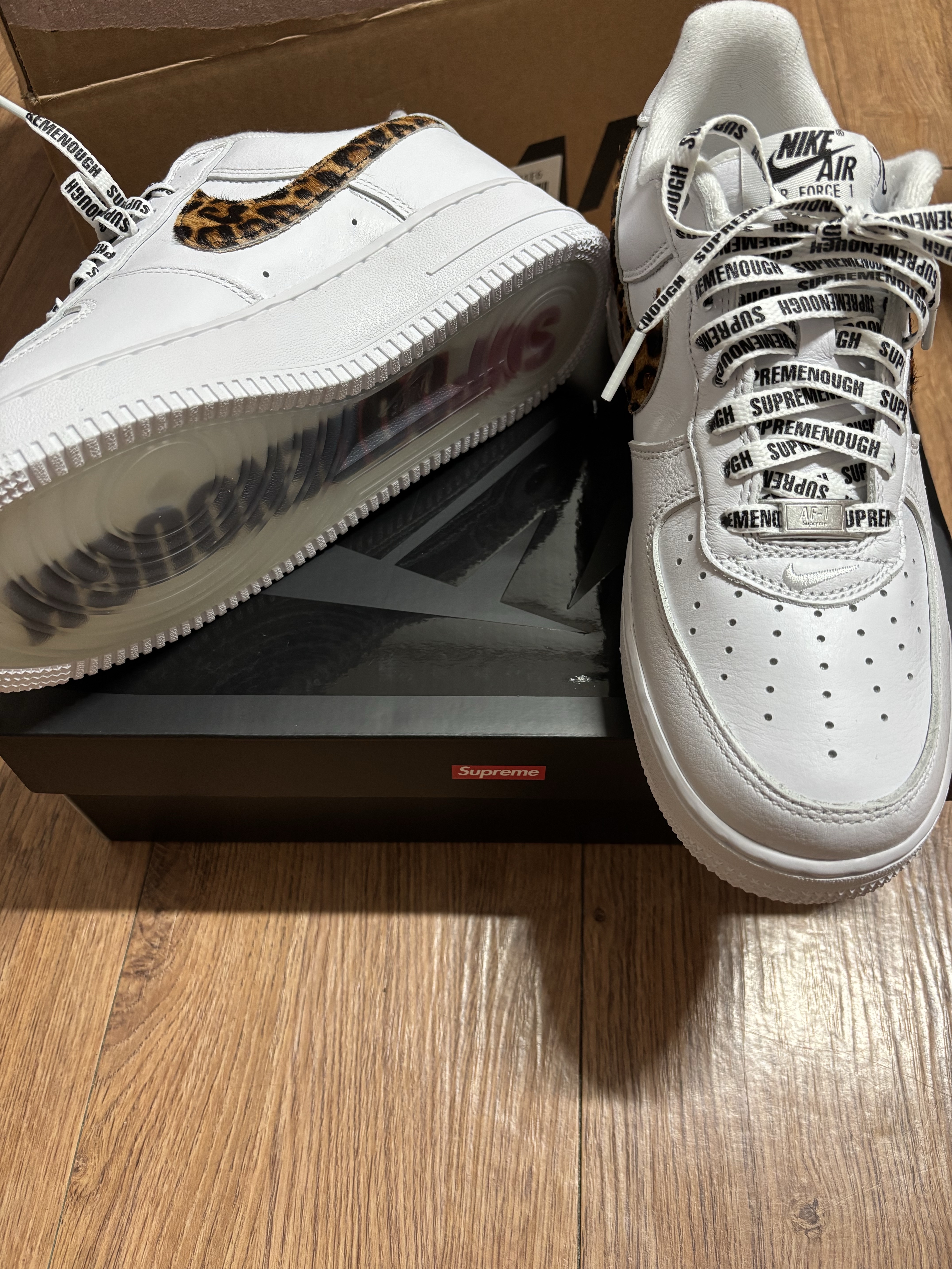 Nike x Supreme x GOODENOUGH Air Force 1 Low White - 25SS 착용 스타일