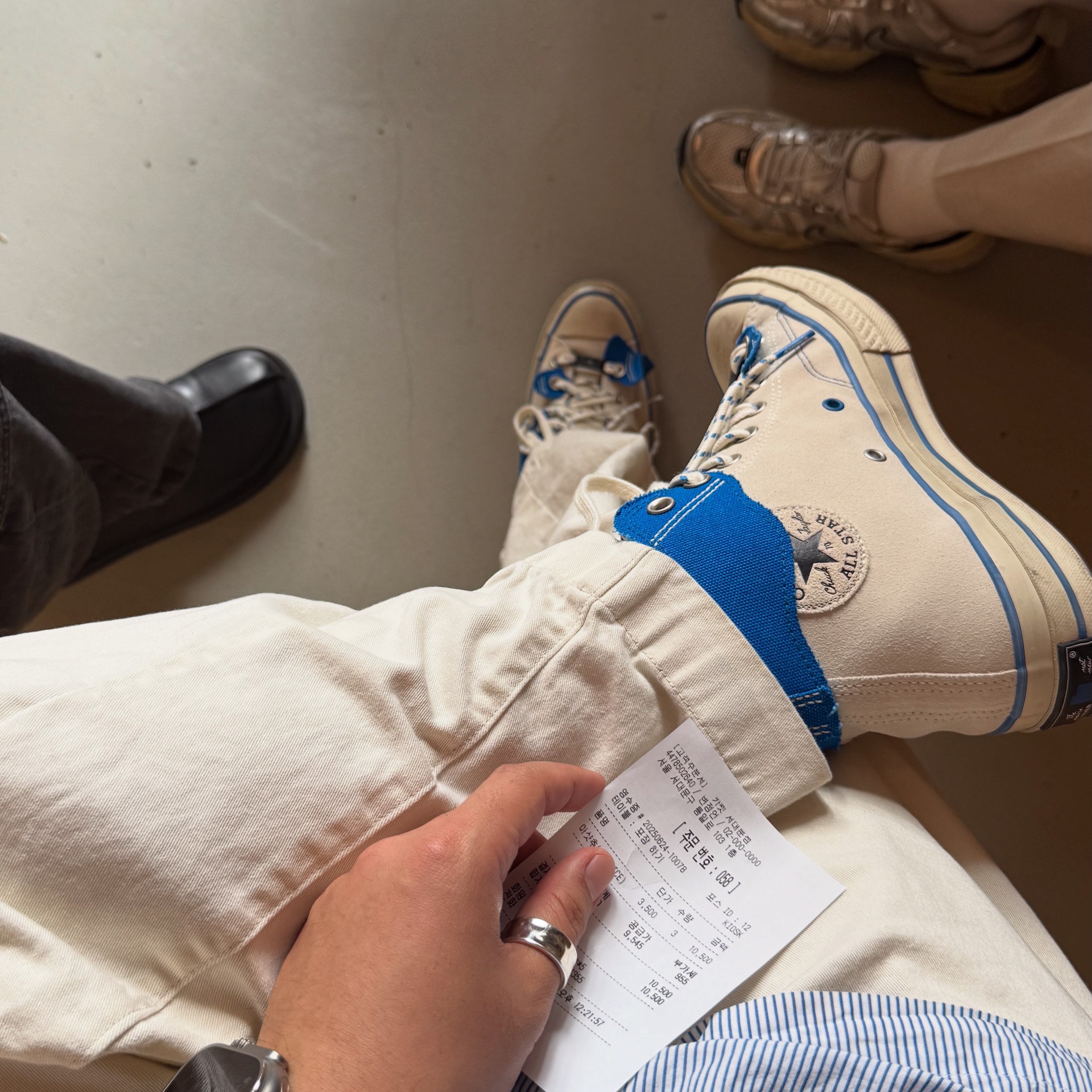Converse x Ader Error Chuck 70 High White 착용 스타일