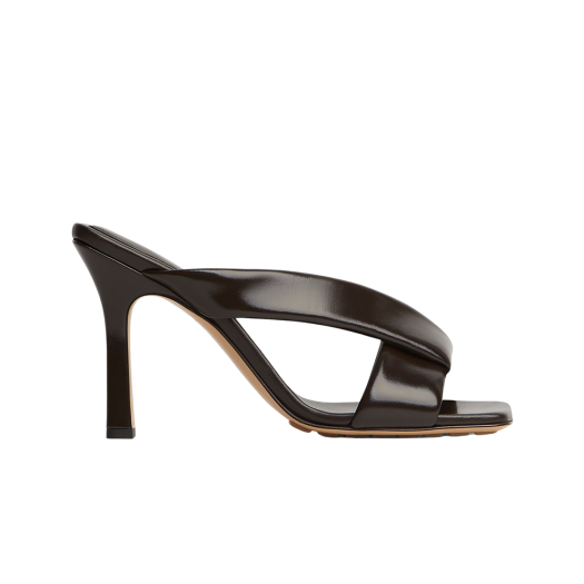827612V3H902113 (W) Bottega Veneta Riva Mule Fondant