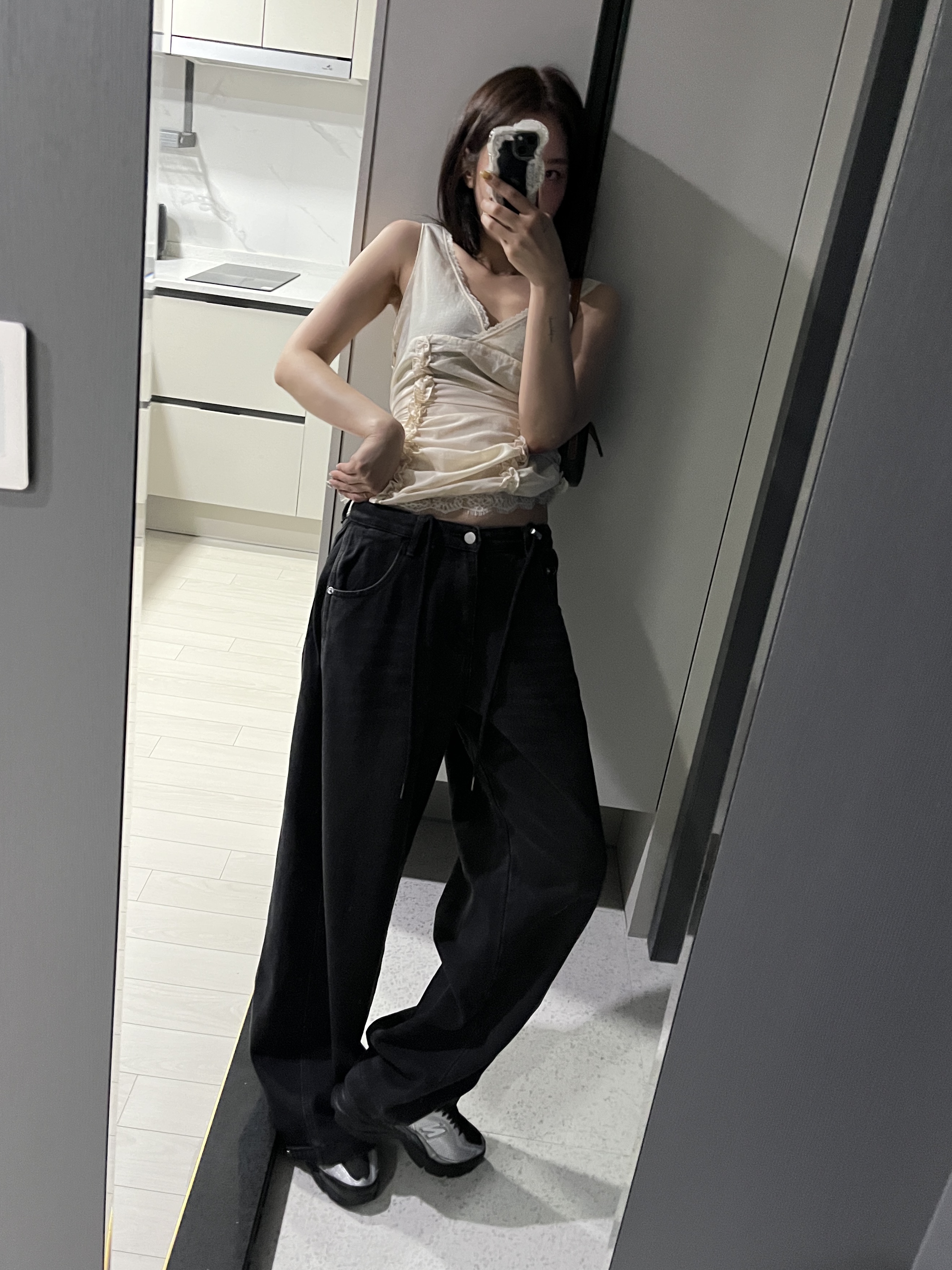 New Balance 509 Black Gray 착용 스타일 - 6