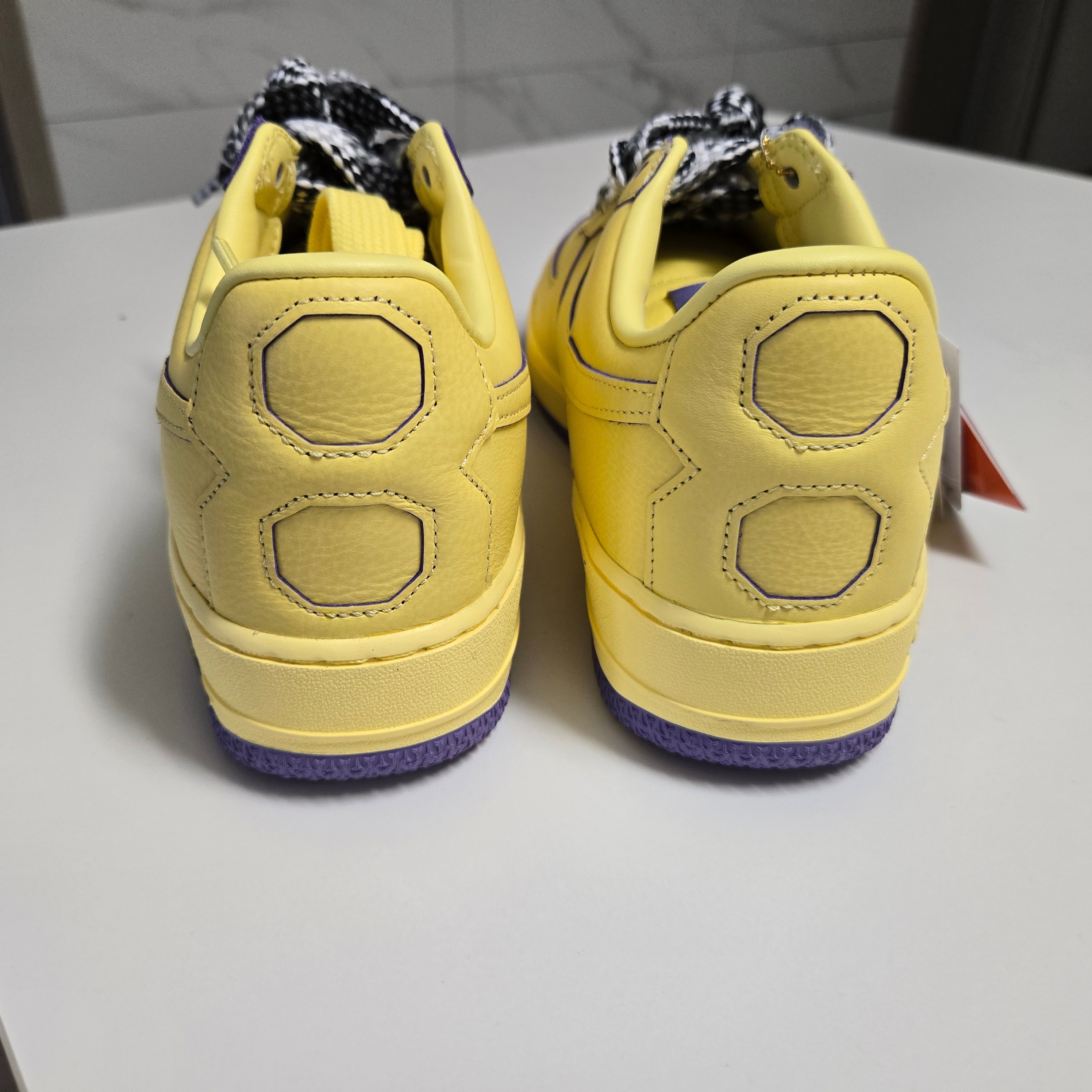 Nike Air Force 1 Low Protro Soft Yellow 착용 스타일 - 4