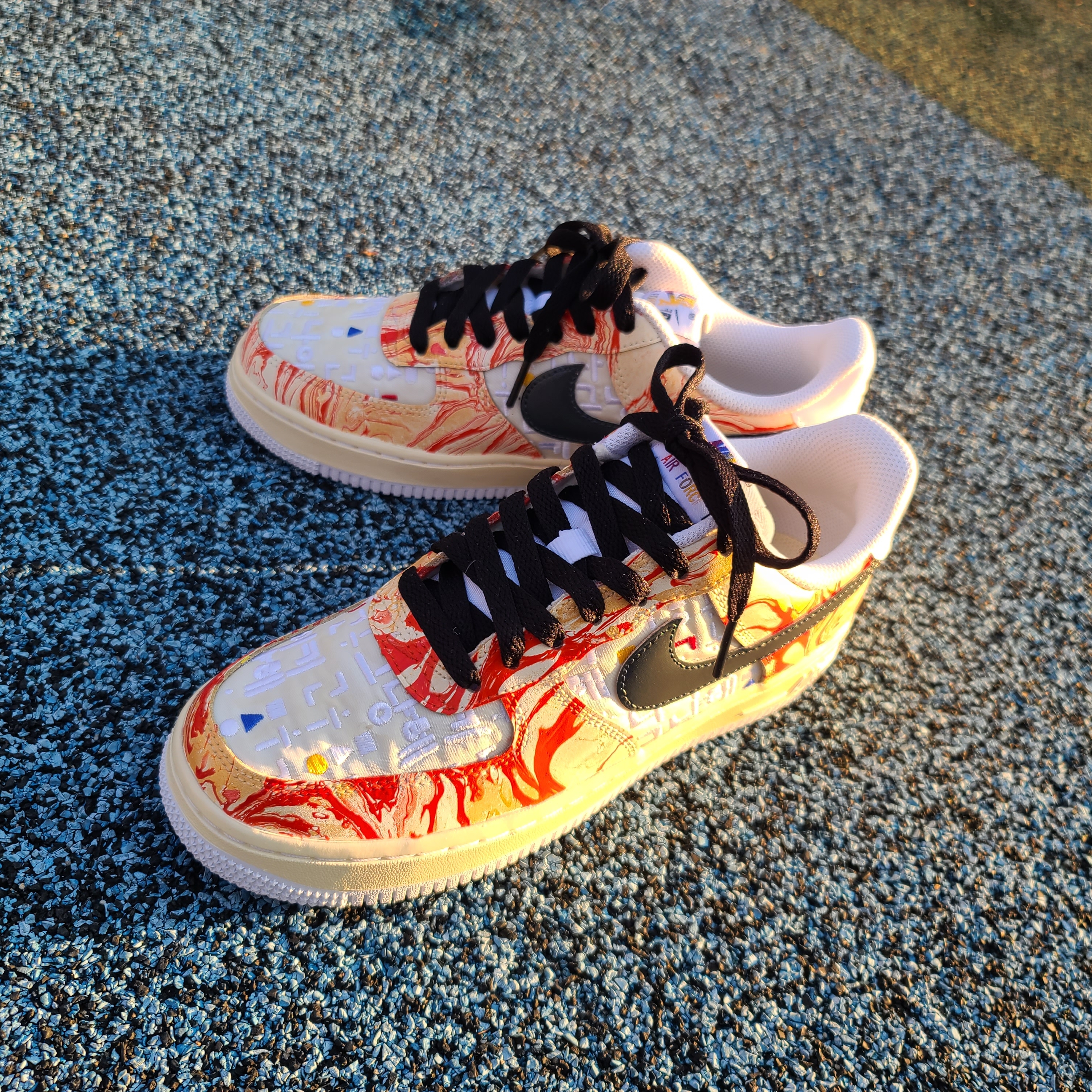 (W) Nike Air Force 1 '07 LV8 Hangul Day 착용 스타일 - 5