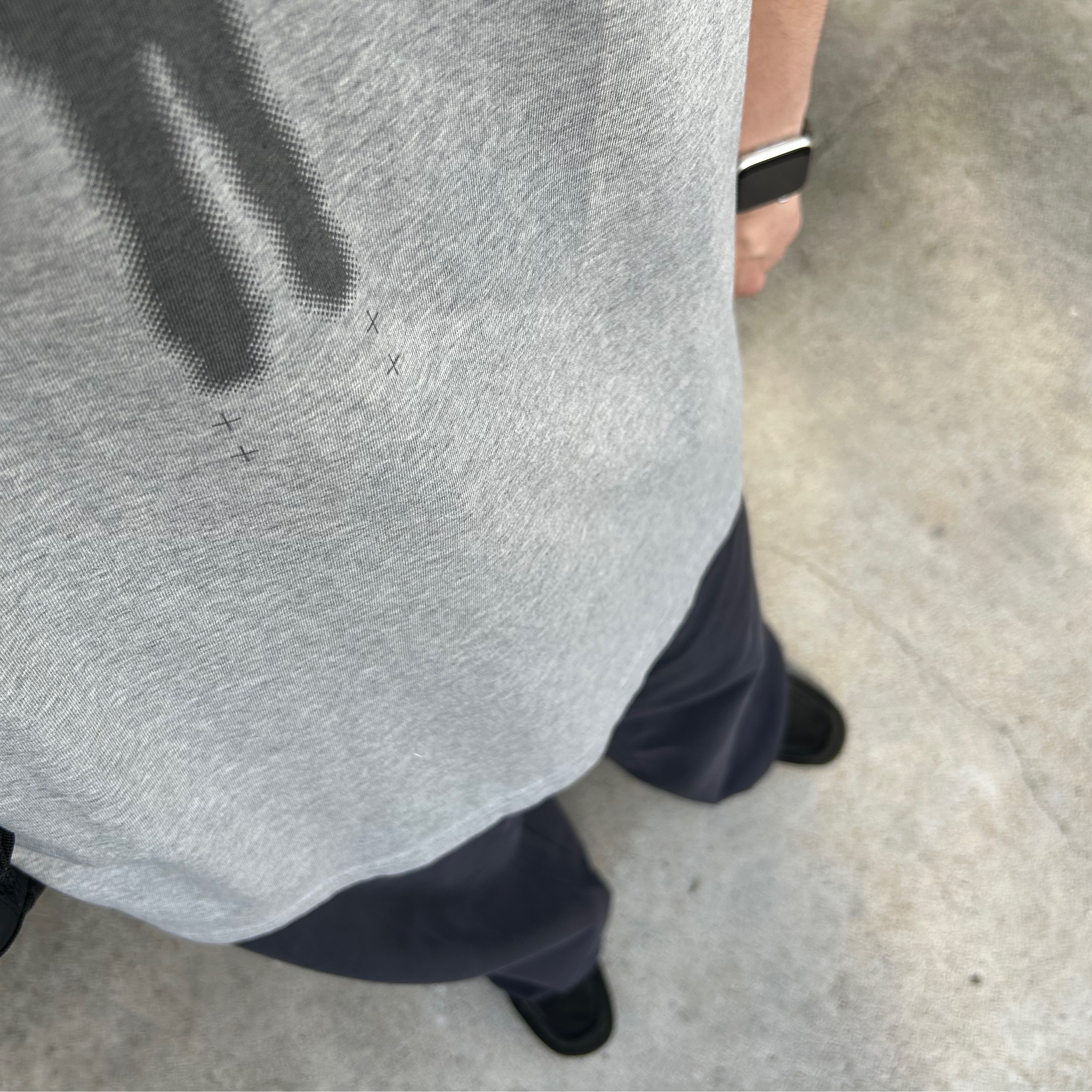 Hatchingroom VTG Ghost T-shirt 1/2 Washed M.Grey, Polyteru 1011 Fatigue Sweatpants 1.2v Dark Purple Navy 착용 스타일