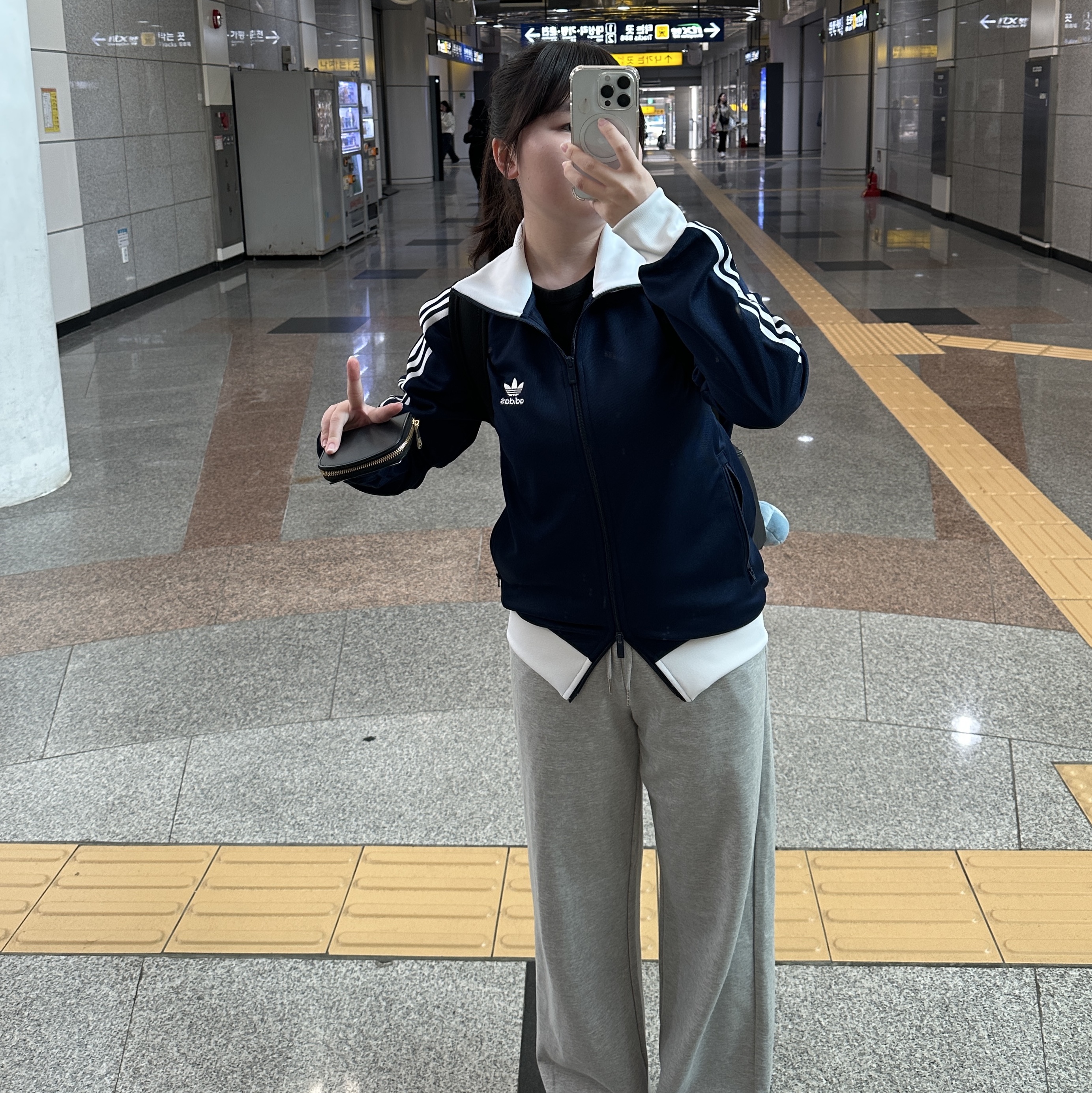Adidas Adicolor Classic Beckenbauer Track Top Night Indigo - KR Sizing 착용 스타일
