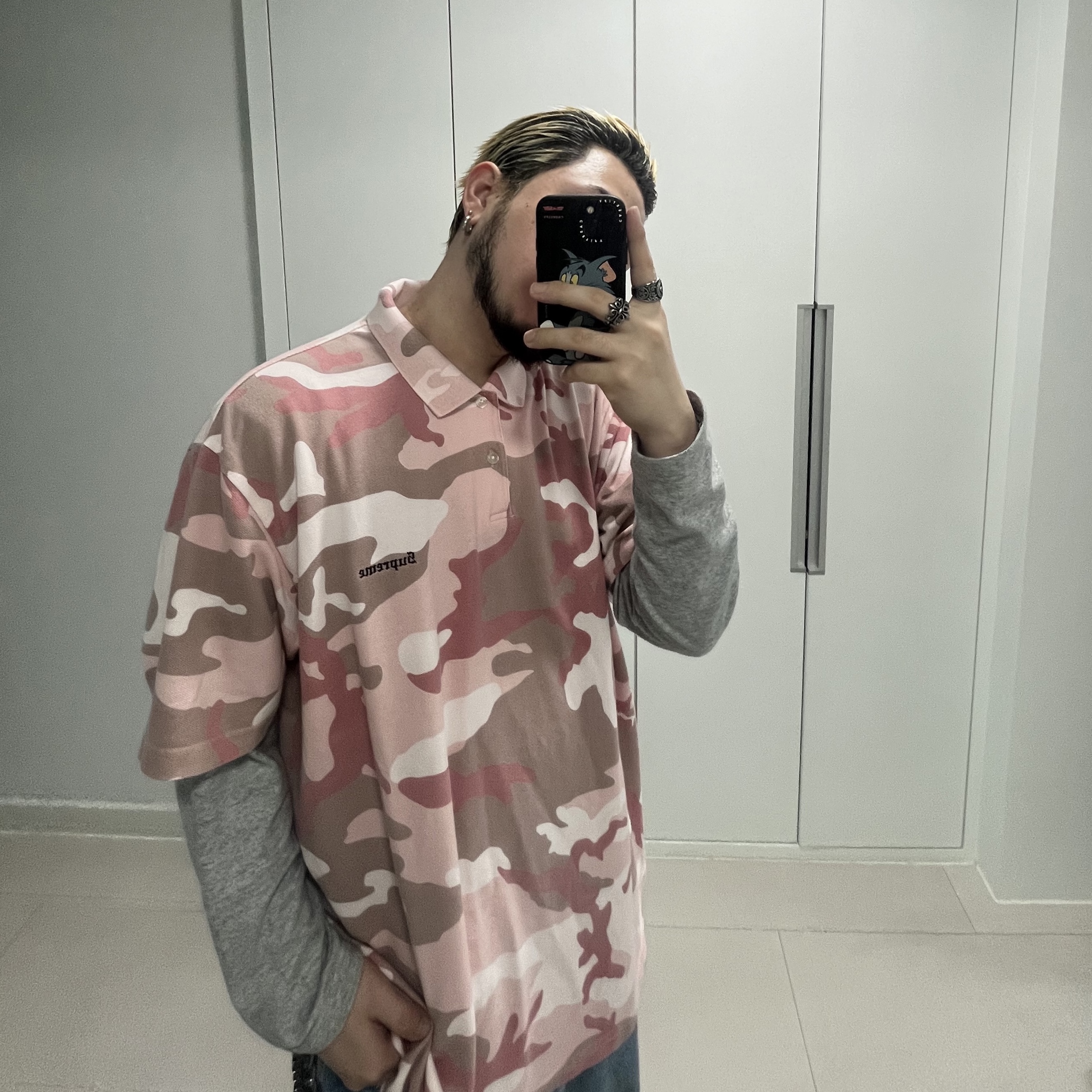 Supreme Washed Camo Polo Pink Camo - 25SS, Casetify x Tom & Jerry iPhone Tom Character Magsafe Impact Case Black 착용 스타일