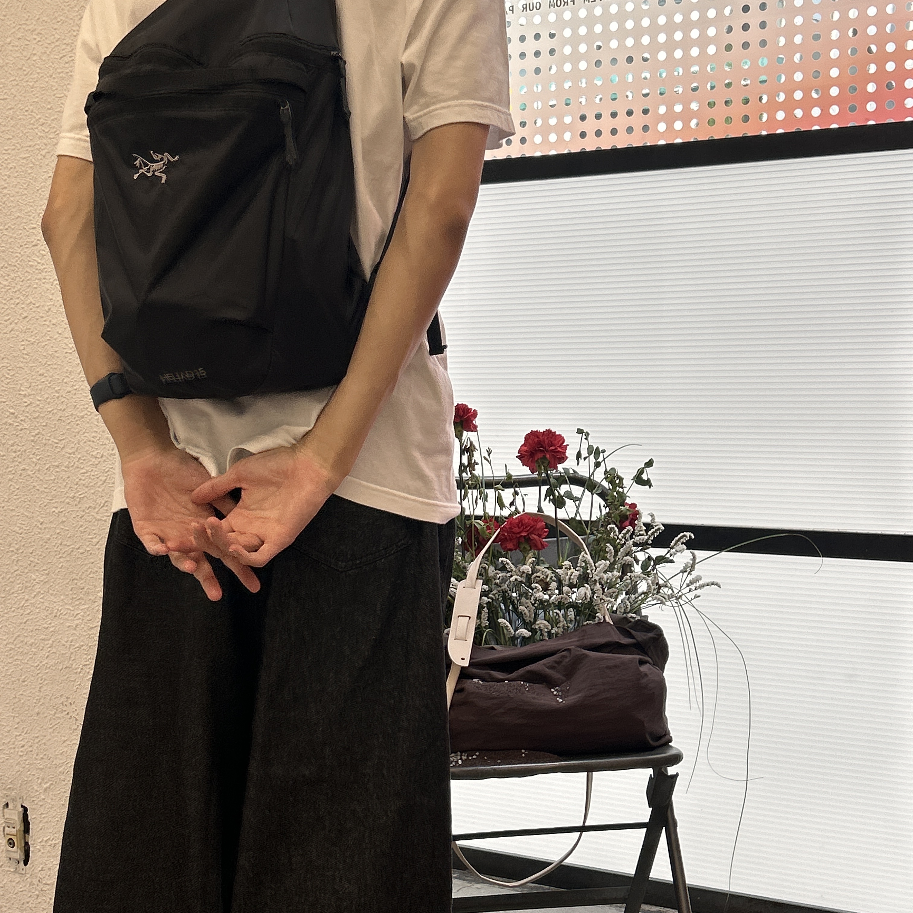 Arc'teryx Heliad 15 Backpack Black 착용 스타일