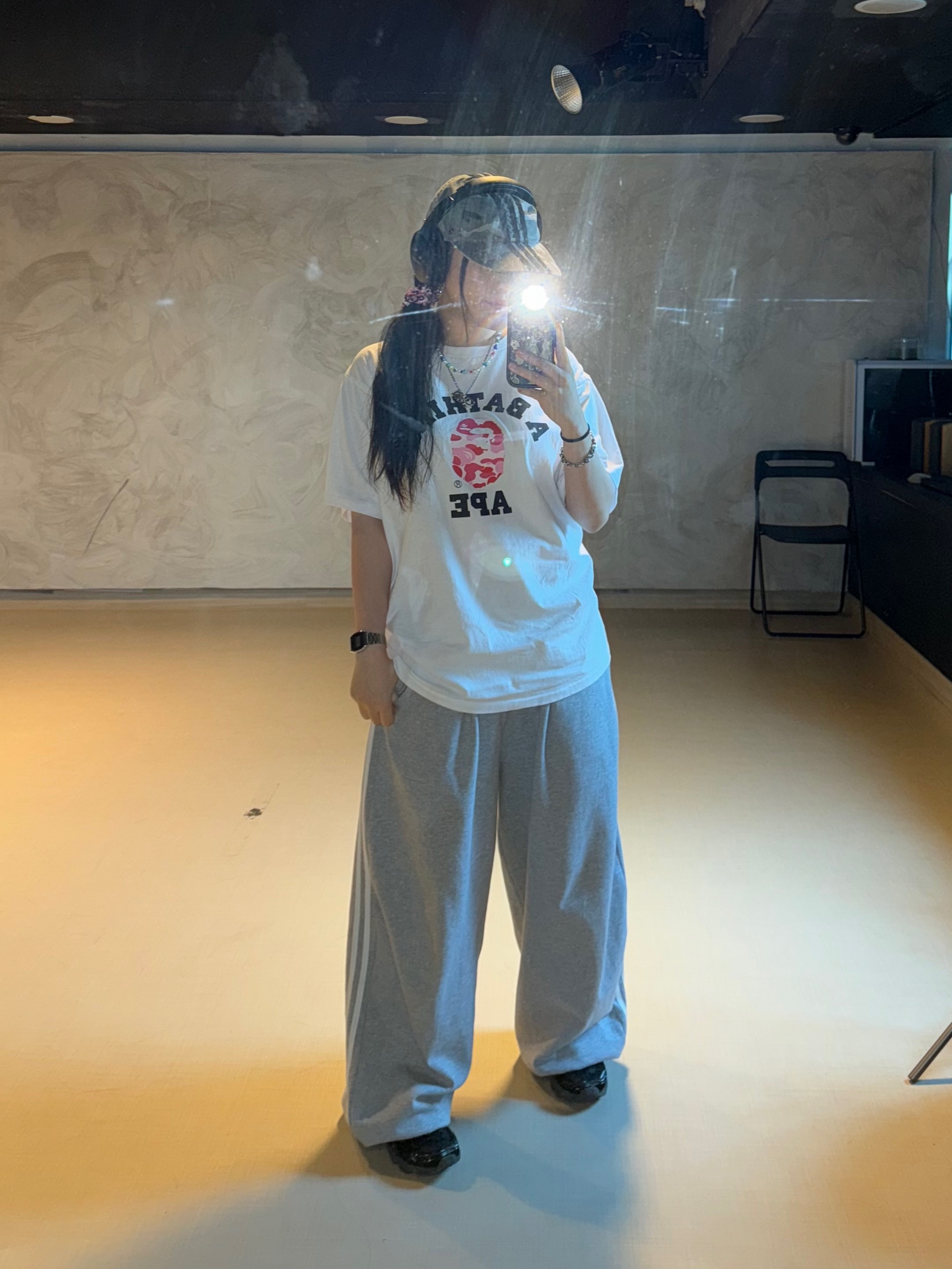 BAPE ABC Camo College T-Shirt White Pink, Adidas x Thug Club Cap Black 착용 스타일