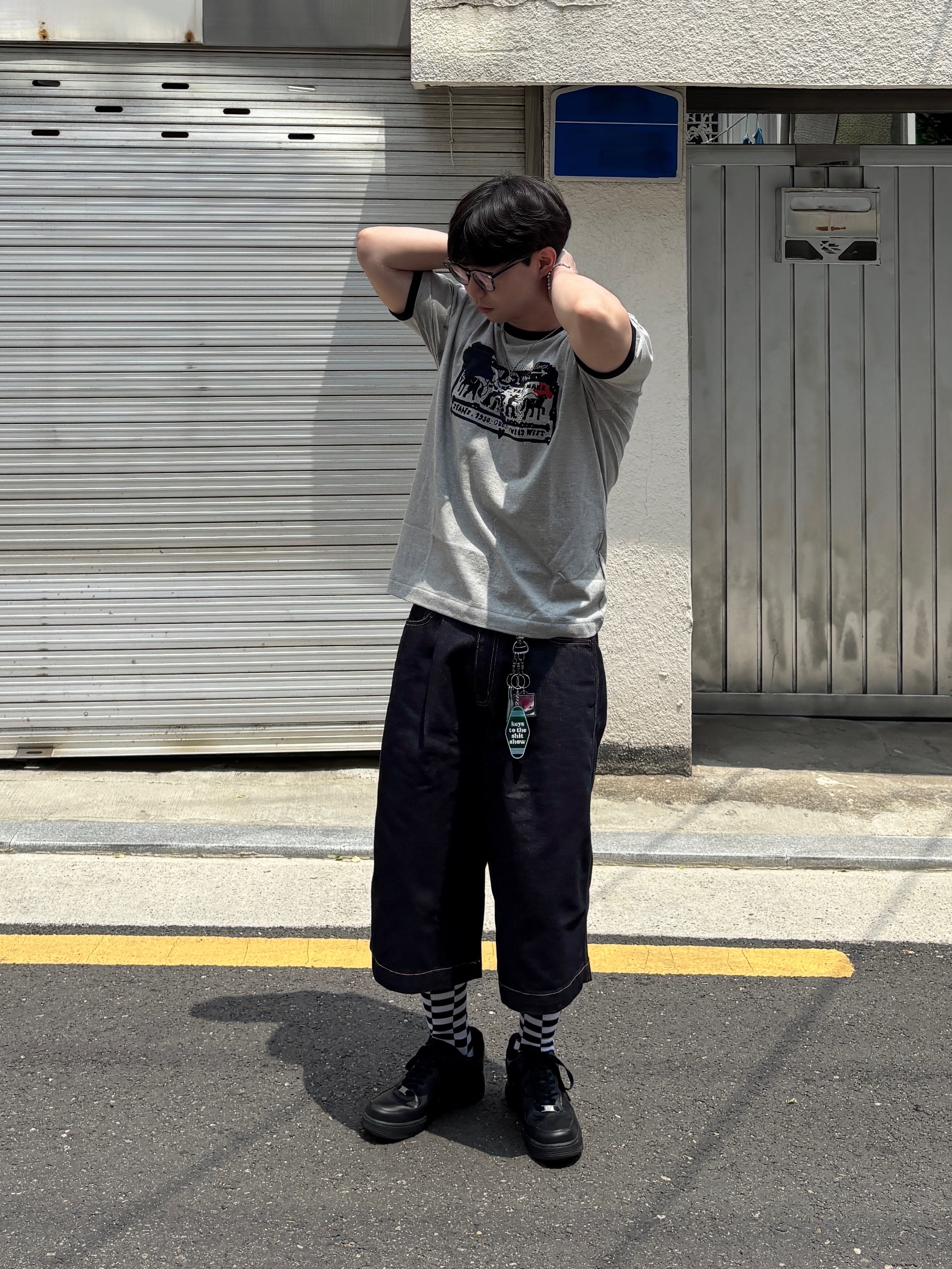 Thevinylhouse Cowboy Pictogram Ringer Tee Grey 착용 스타일 - 2