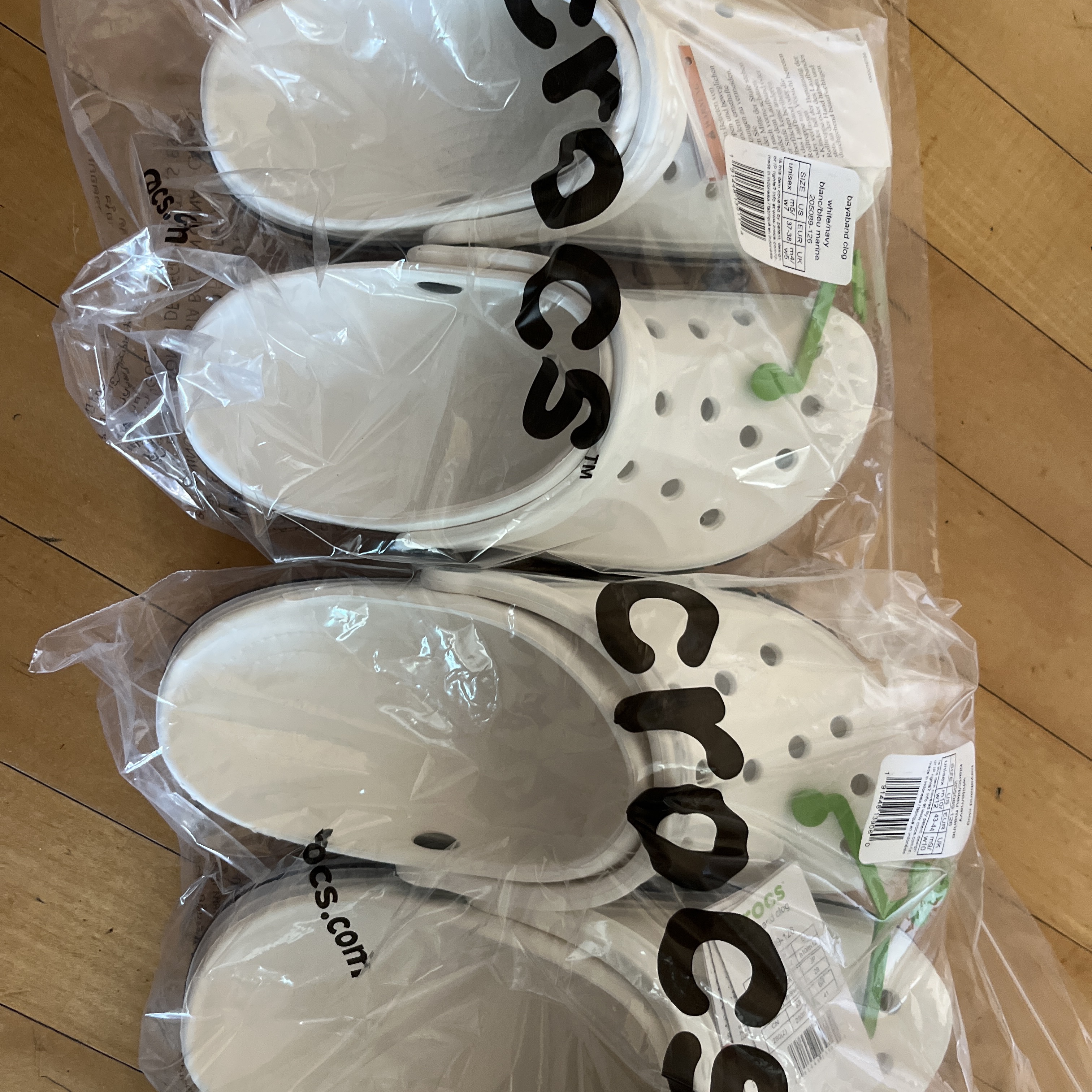 Crocs Bayaband Clog White Navy 착용 스타일