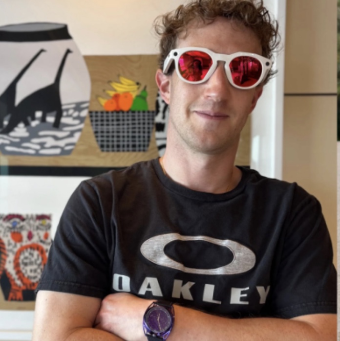 Oakley O Bark 2.0 T-Shirt Blackout 착용 스타일