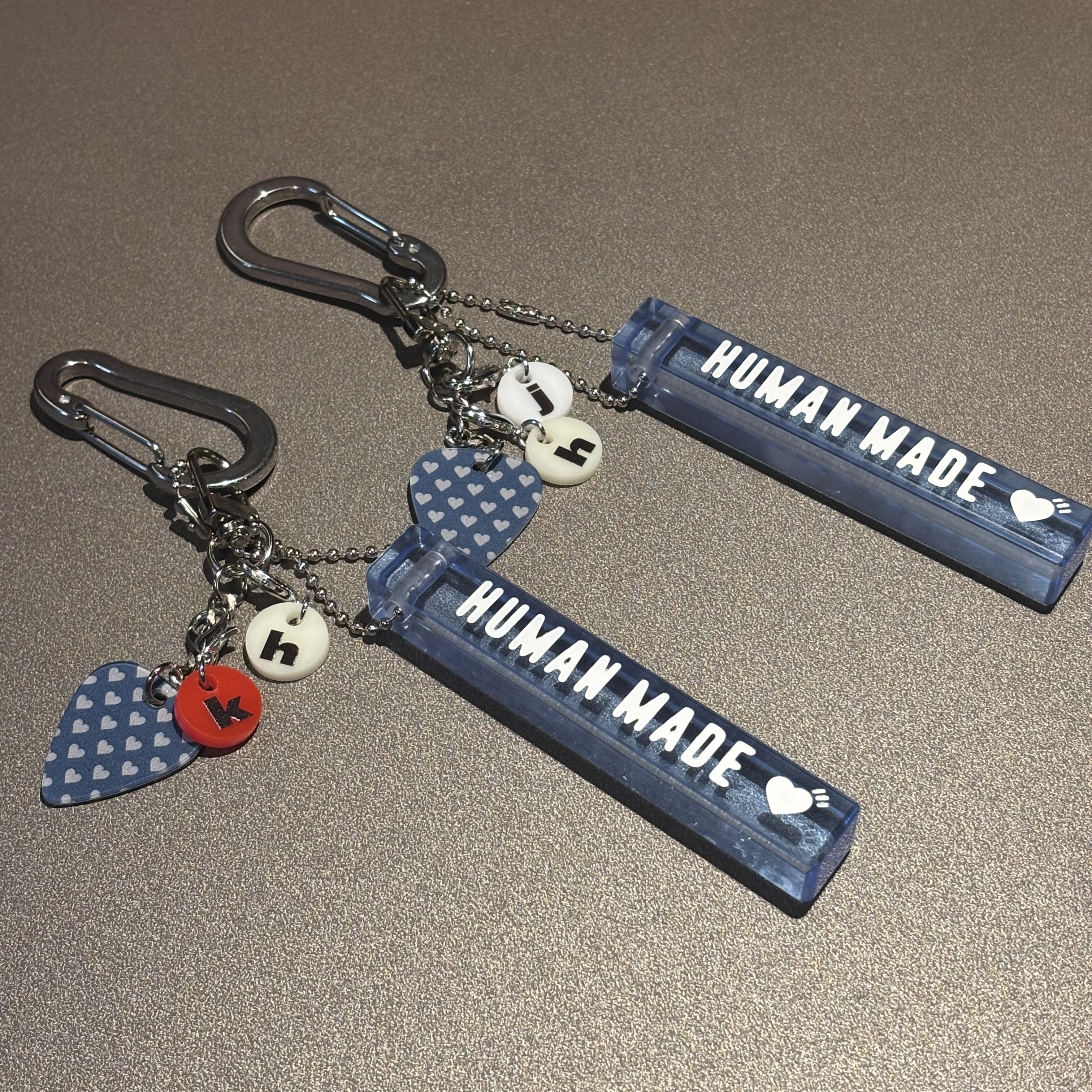 Human Made Acrylic Keychain Blue 착용 스타일