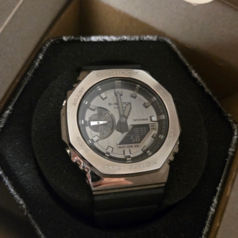 Casio G-Shock GM-B2100D-1A 착용 스타일