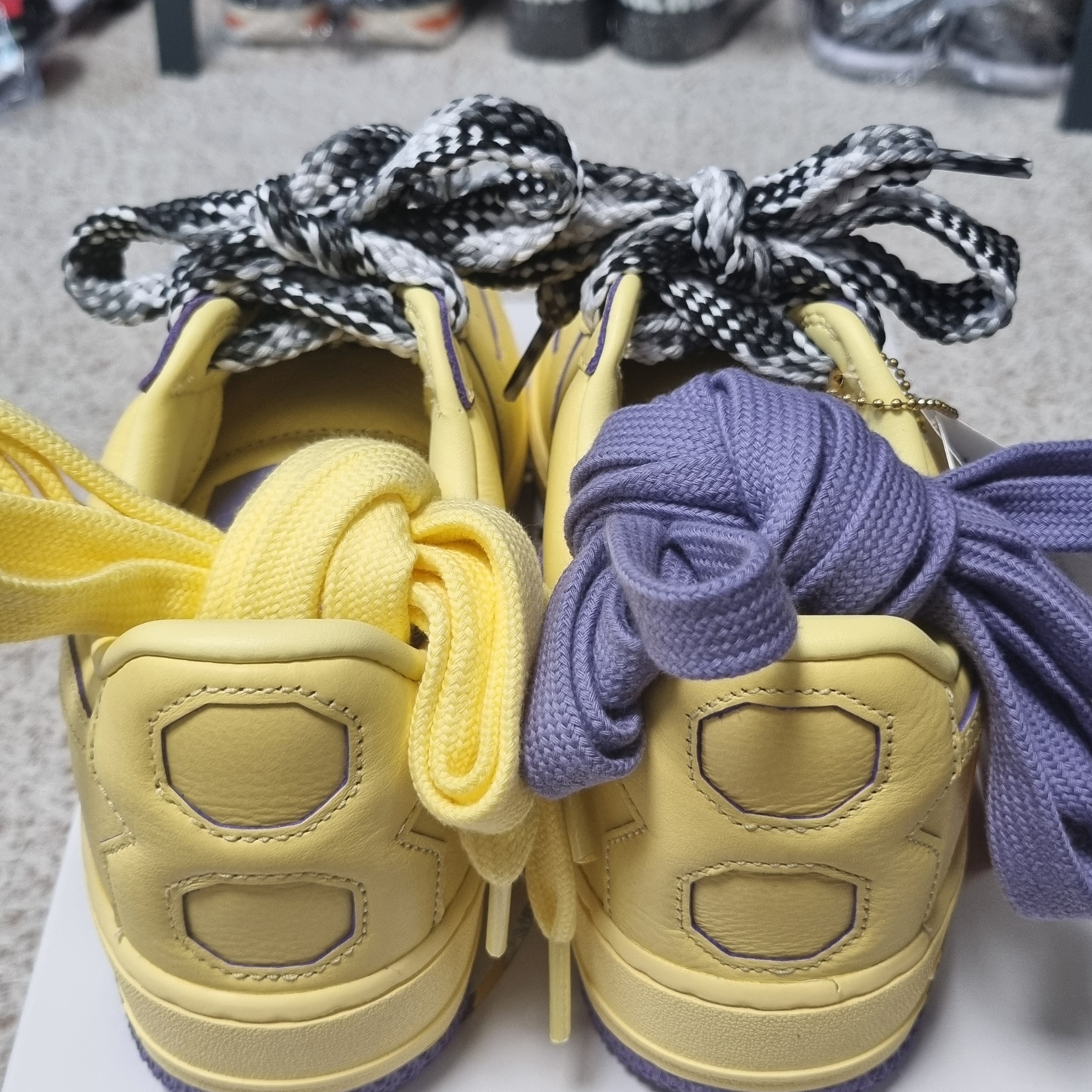 Nike Air Force 1 Low Protro Soft Yellow 착용 스타일 - 3