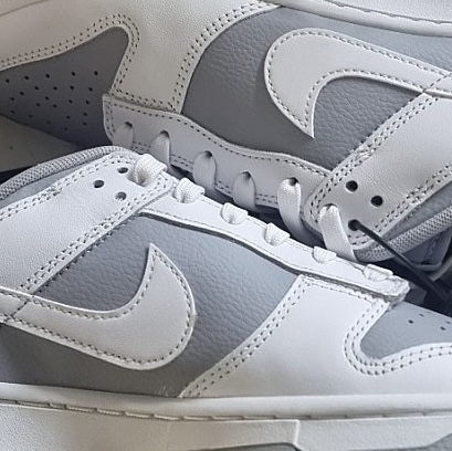 Nike Dunk Low Retro White Neutral Grey 착용 스타일