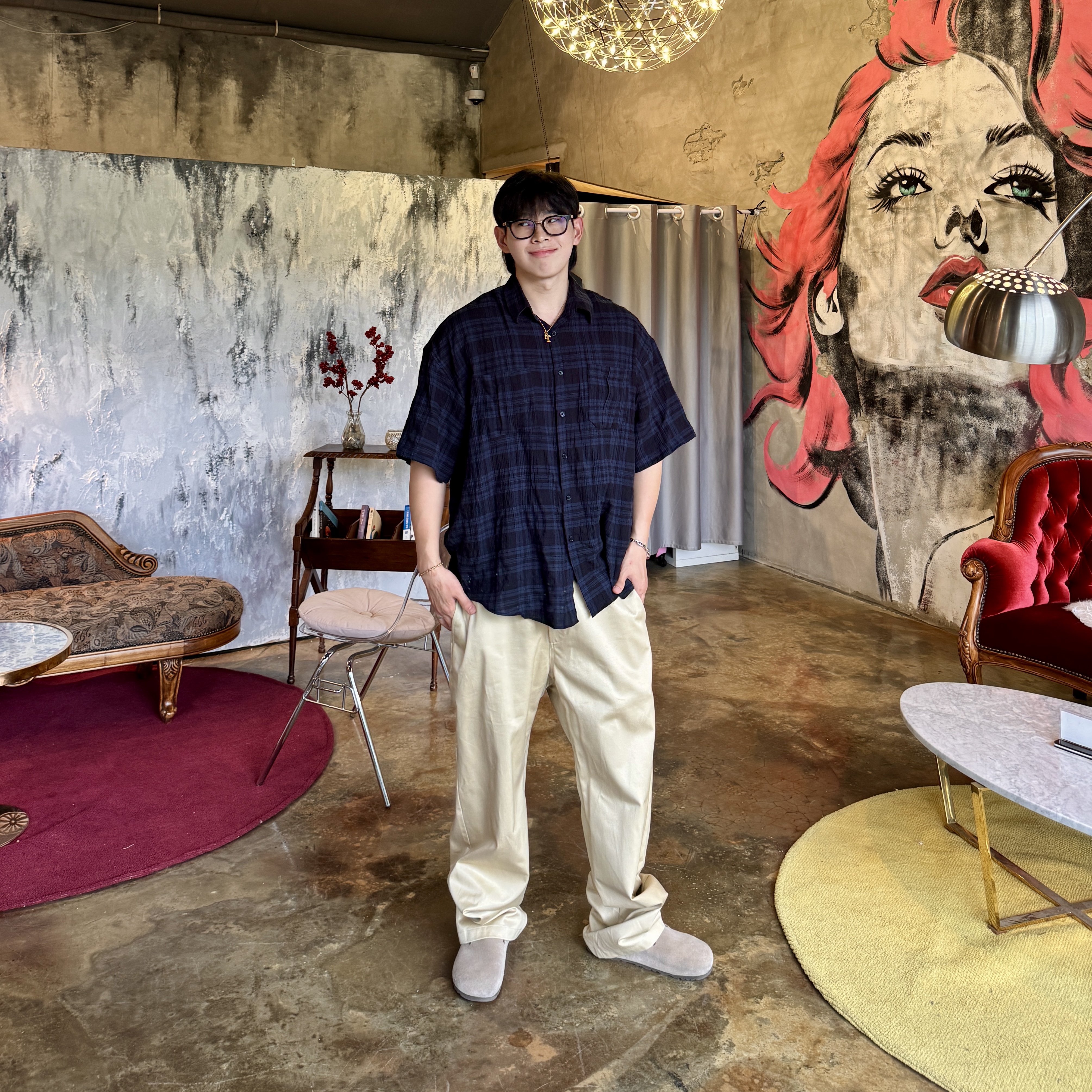 Nonnod Side cargo shorts Beige, Chrome Hearts Duck Butter Black Gold Plated 착용 스타일 - 2