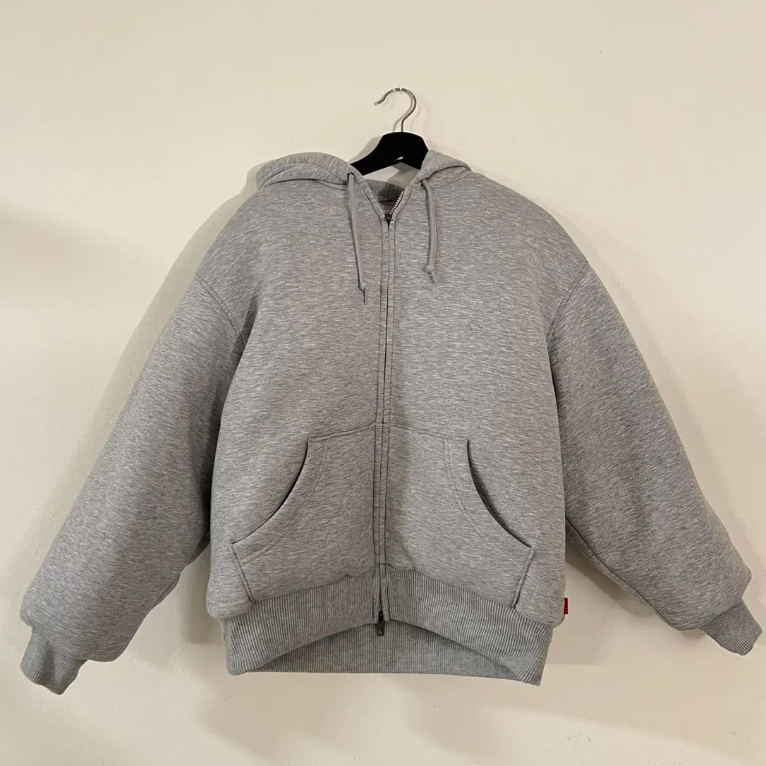 Nonnod Scuba Zip Hoodie Grey 착용 스타일