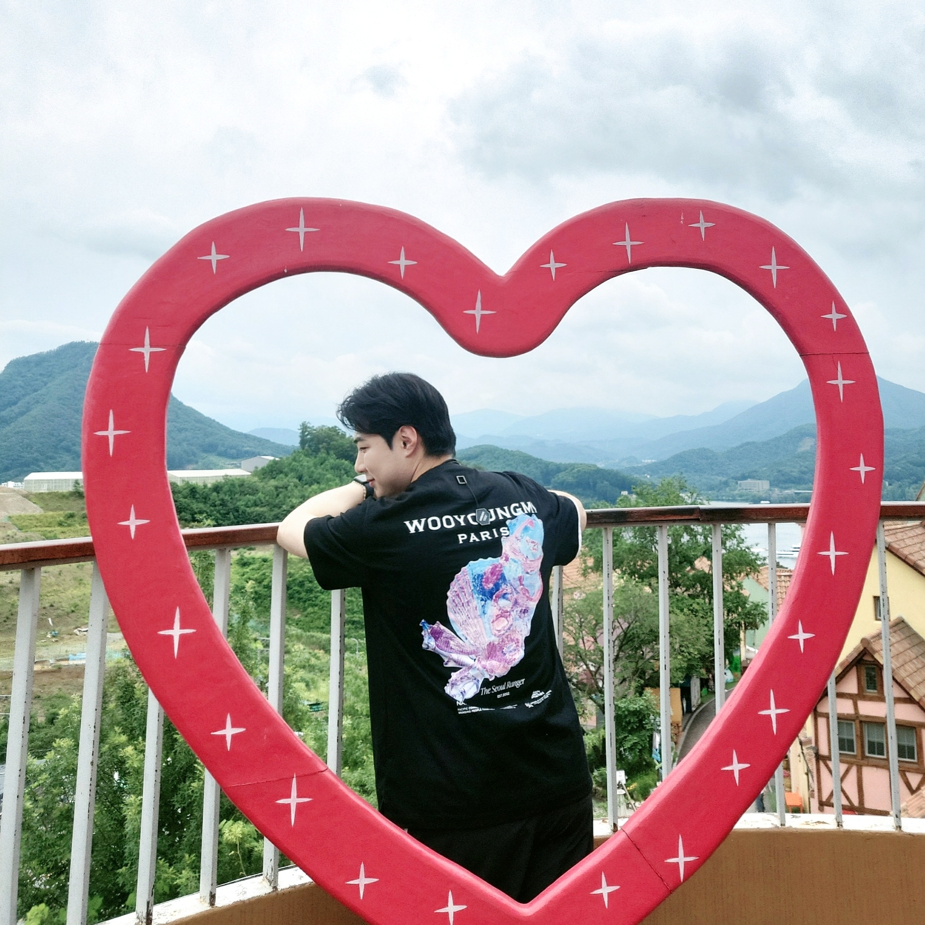 Wooyoungmi 3D Coral Back Logo T-Shirt Black - 25SS 착용 스타일 - 3