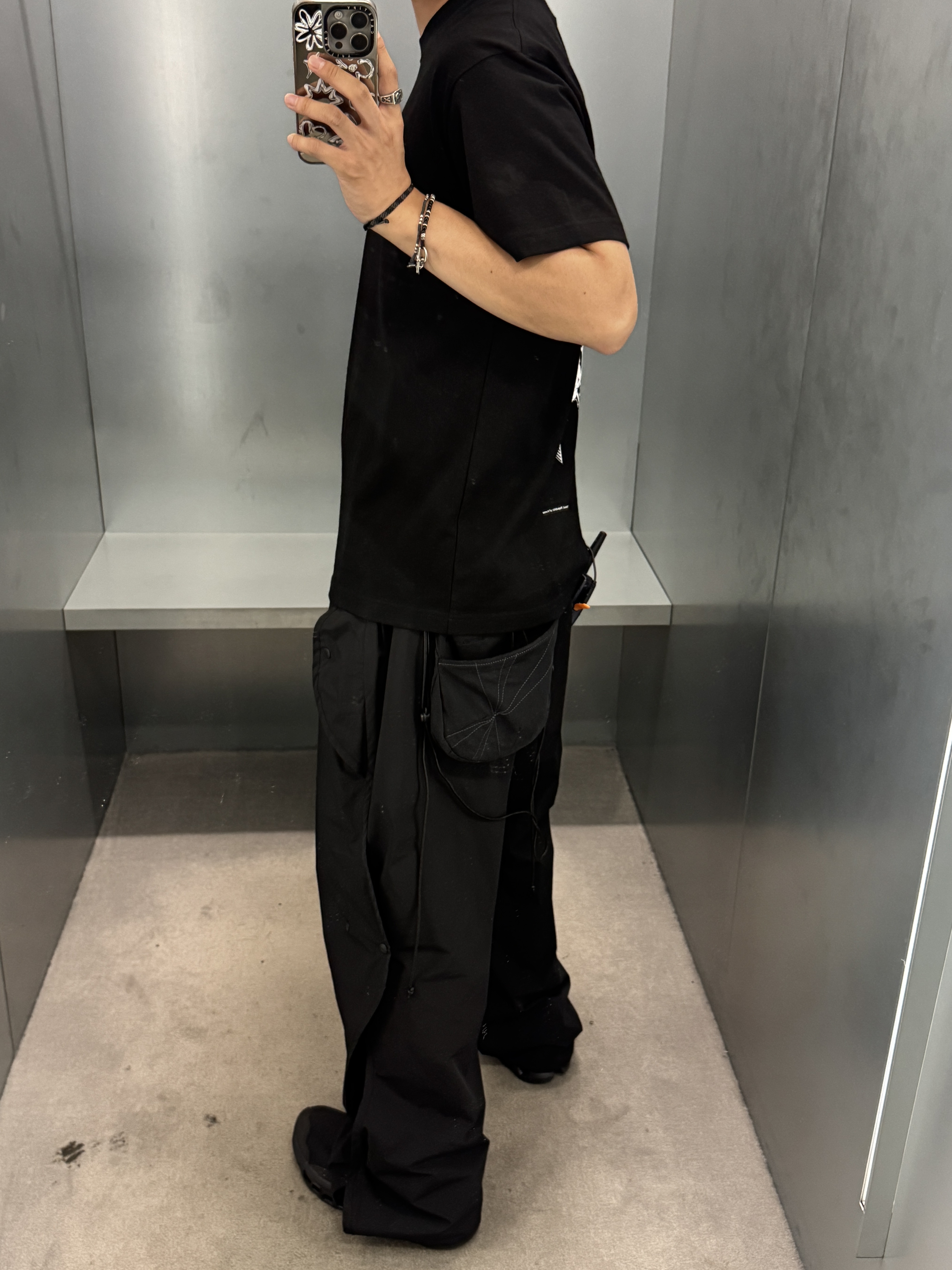 Sansan Gear Wave Pants Black - 25SS, On Running Cloudmonster Void Black 착용 스타일